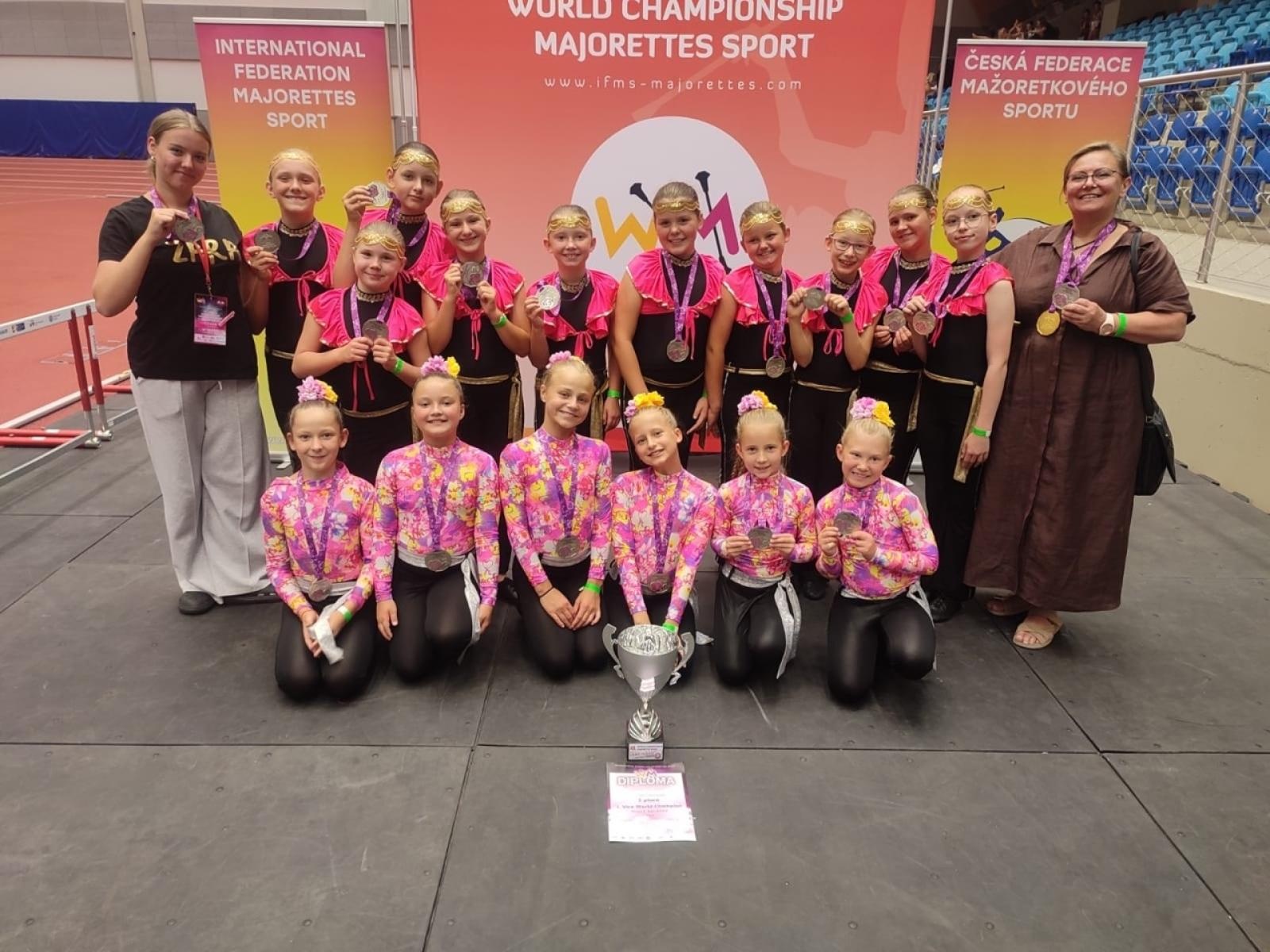 Zdjęcie w galerii na portalu naszraciborz.pl: Mażoretki ZARA na podium Mistrzostw Świata [FOTO] wiadomości z regionu