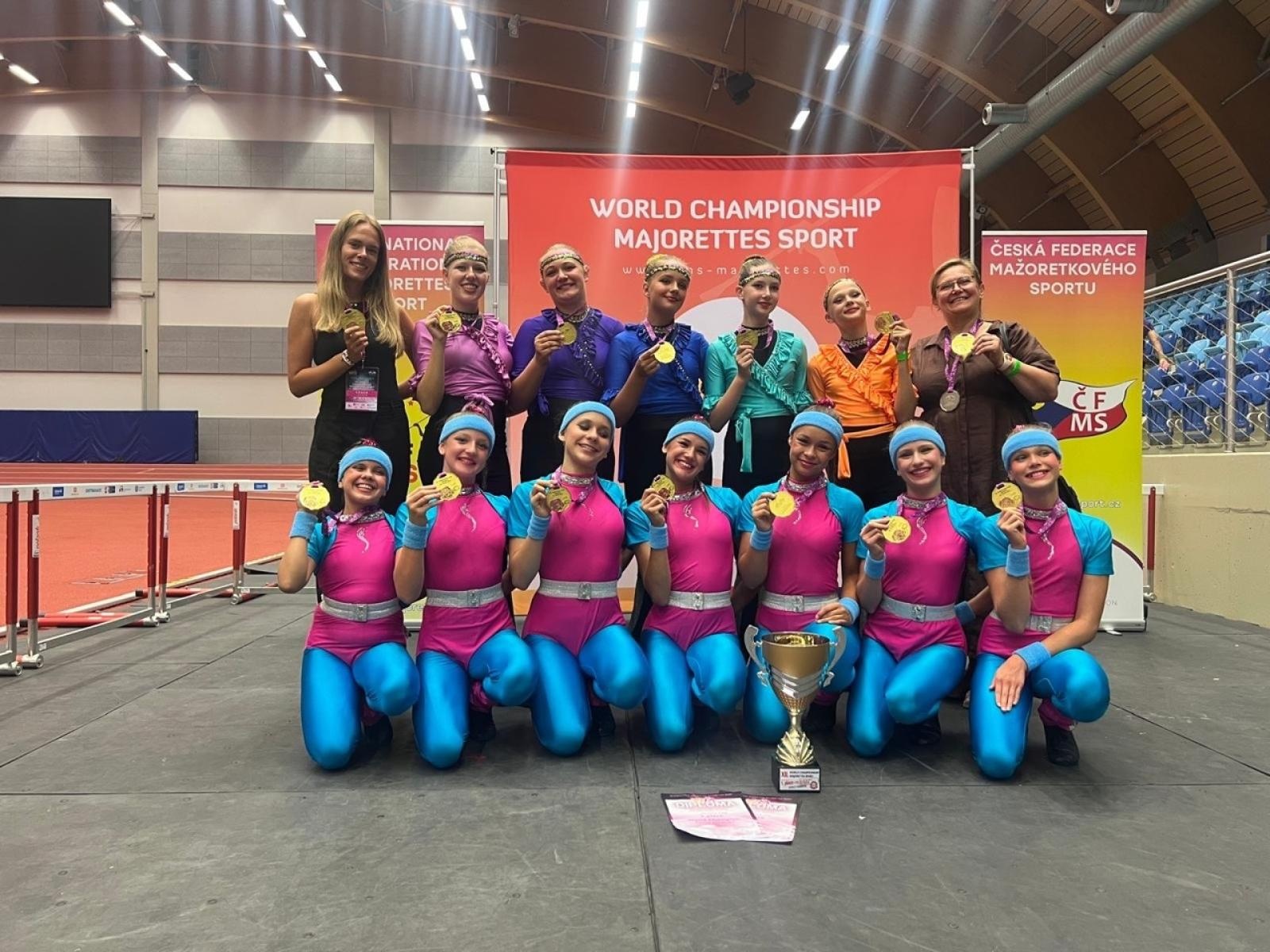 Zdjęcie w galerii na portalu naszraciborz.pl: Mażoretki ZARA na podium Mistrzostw Świata [FOTO] wiadomości z regionu