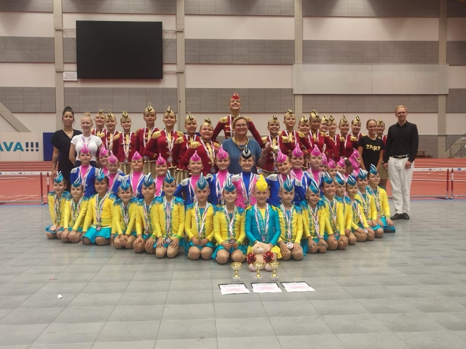 Zdjęcie w galerii na portalu naszraciborz.pl: Mażoretki ZARA na podium Mistrzostw Świata [FOTO] wiadomości z regionu