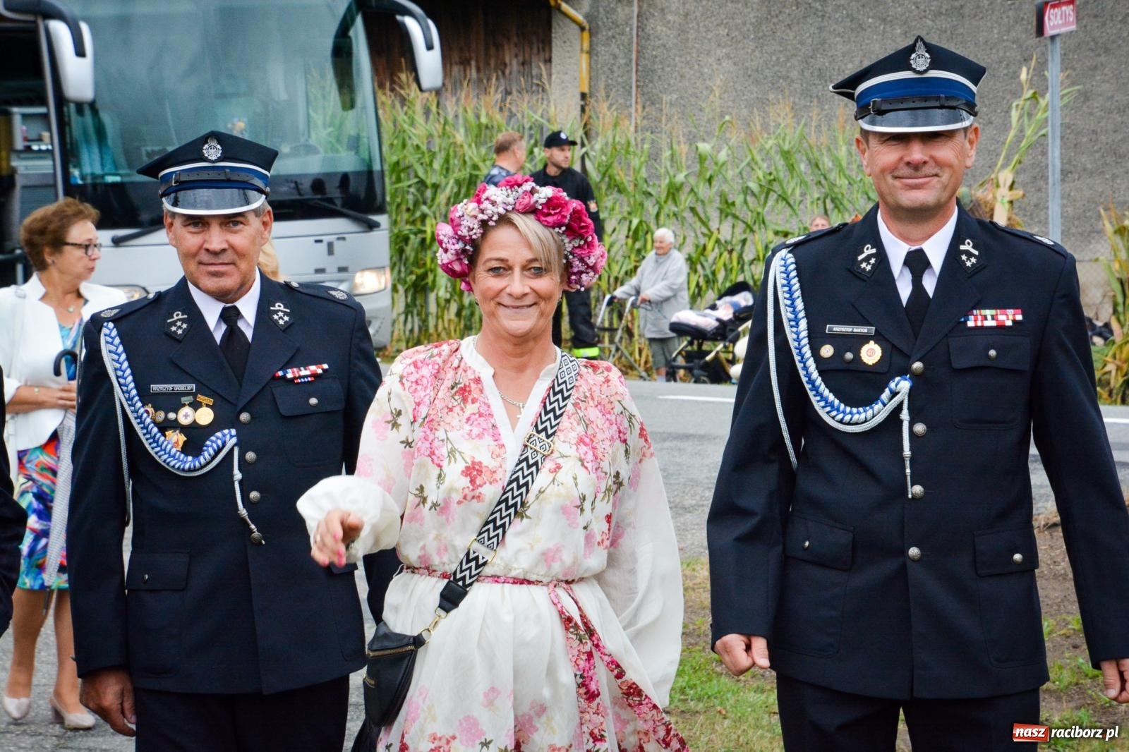 Zdjęcie w galerii na portalu naszraciborz.pl: Siedliska świętują dożynki gminno-powiatowe. Korowód, koncerty i Bitwa smaków [FOTO i WIDEO] wiadomości z regionu