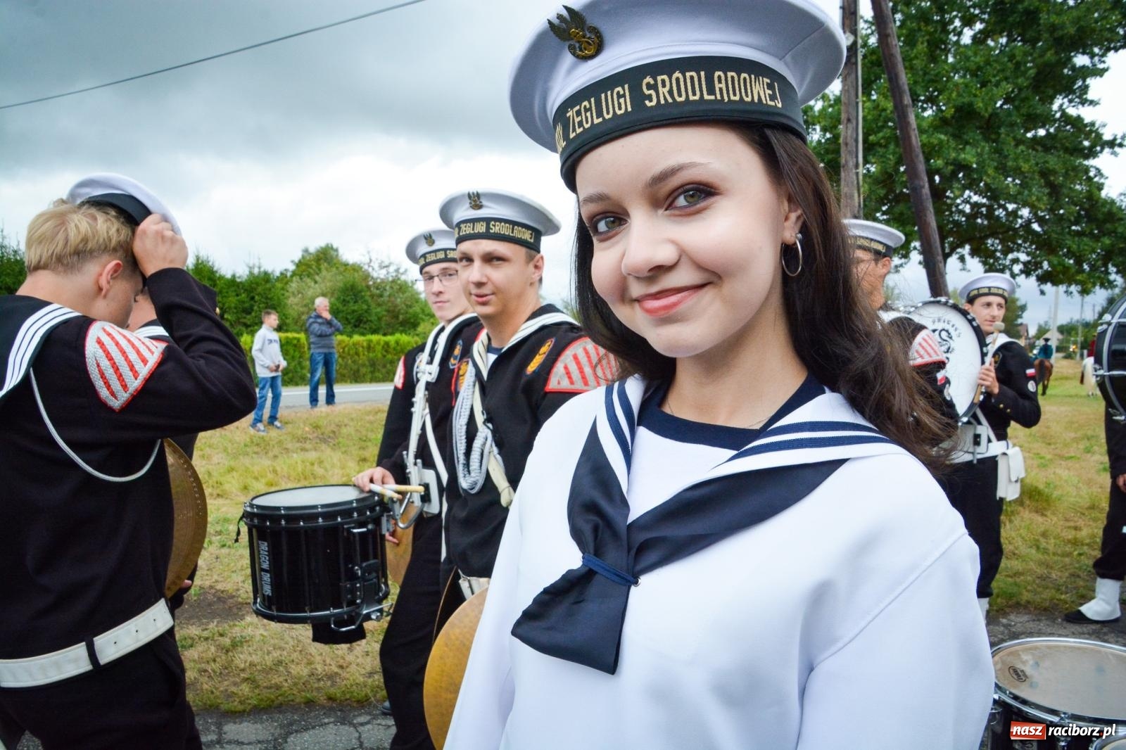 Zdjęcie w galerii na portalu naszraciborz.pl: Siedliska świętują dożynki gminno-powiatowe. Korowód, koncerty i Bitwa smaków [FOTO i WIDEO] wiadomości z regionu