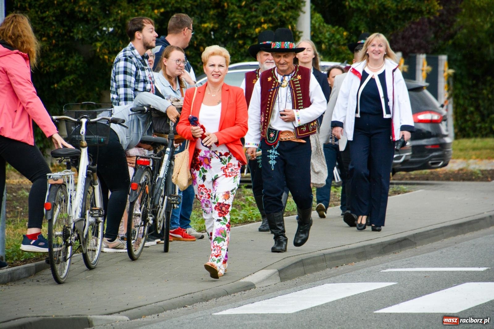 Zdjęcie w galerii na portalu naszraciborz.pl: Siedliska świętują dożynki gminno-powiatowe. Korowód, koncerty i Bitwa smaków [FOTO i WIDEO] wiadomości z regionu