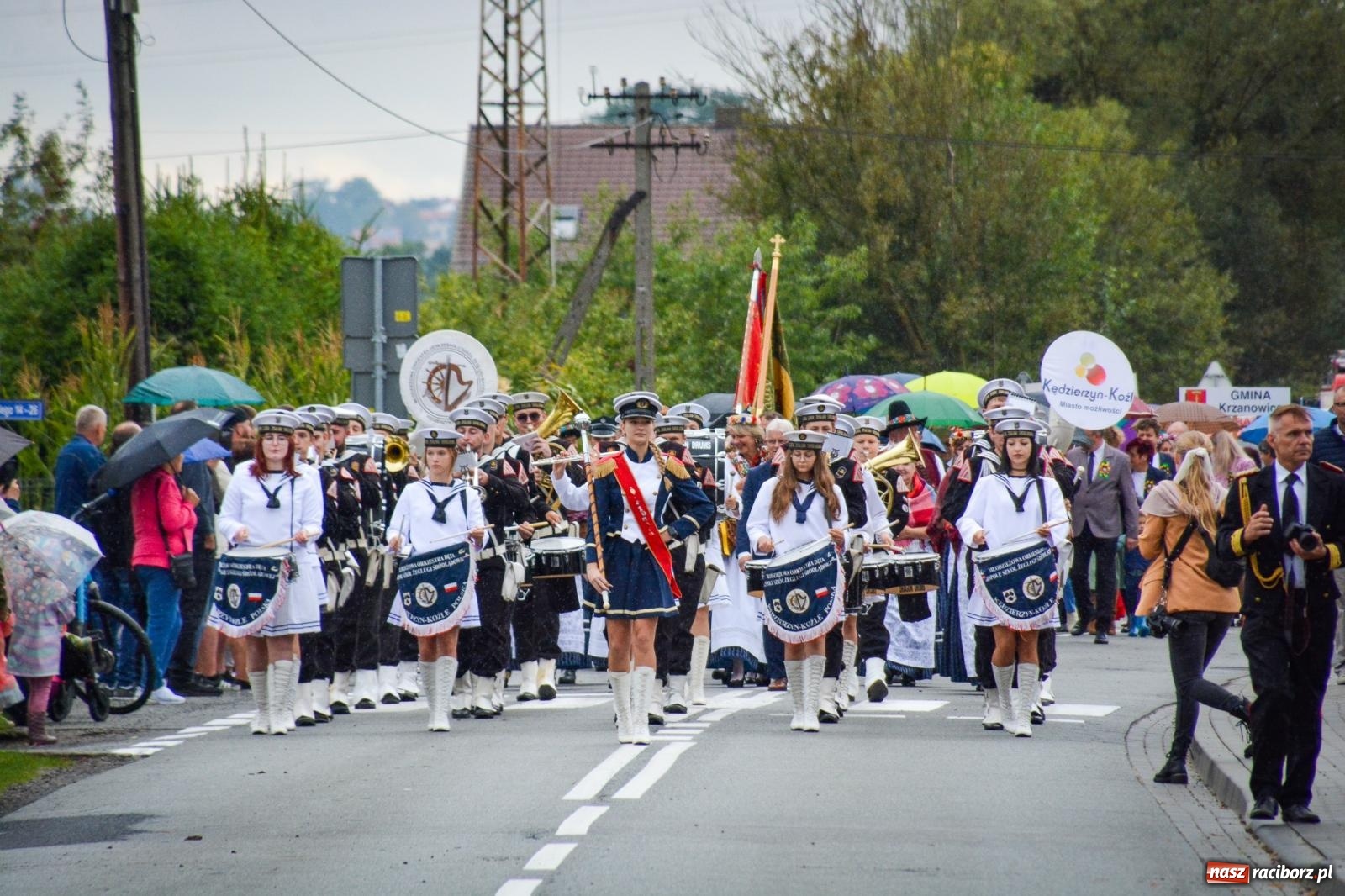 Zdjęcie w galerii na portalu naszraciborz.pl: Siedliska świętują dożynki gminno-powiatowe. Korowód, koncerty i Bitwa smaków [FOTO i WIDEO] wiadomości z regionu