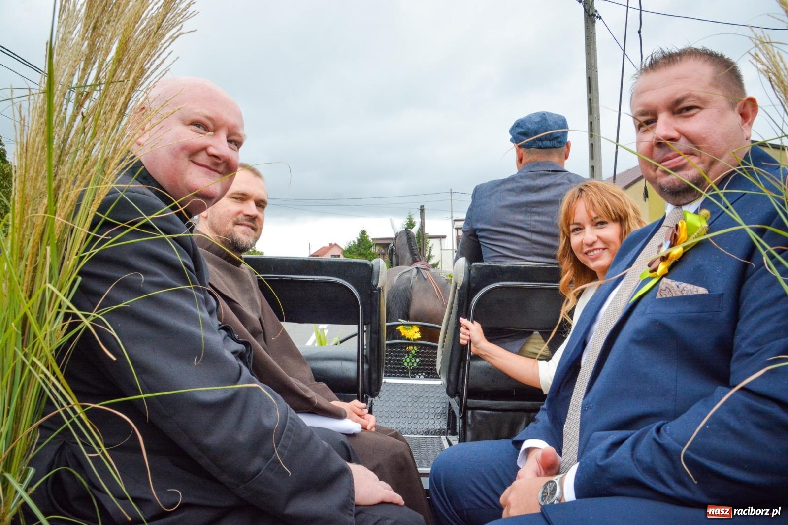 Zdjęcie w galerii na portalu naszraciborz.pl: Siedliska świętują dożynki gminno-powiatowe. Korowód, koncerty i Bitwa smaków [FOTO i WIDEO] wiadomości z regionu