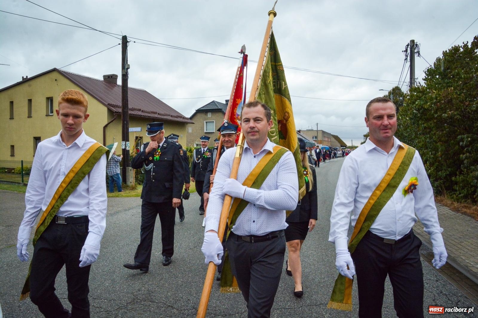 Zdjęcie w galerii na portalu naszraciborz.pl: Siedliska świętują dożynki gminno-powiatowe. Korowód, koncerty i Bitwa smaków [FOTO i WIDEO] wiadomości z regionu