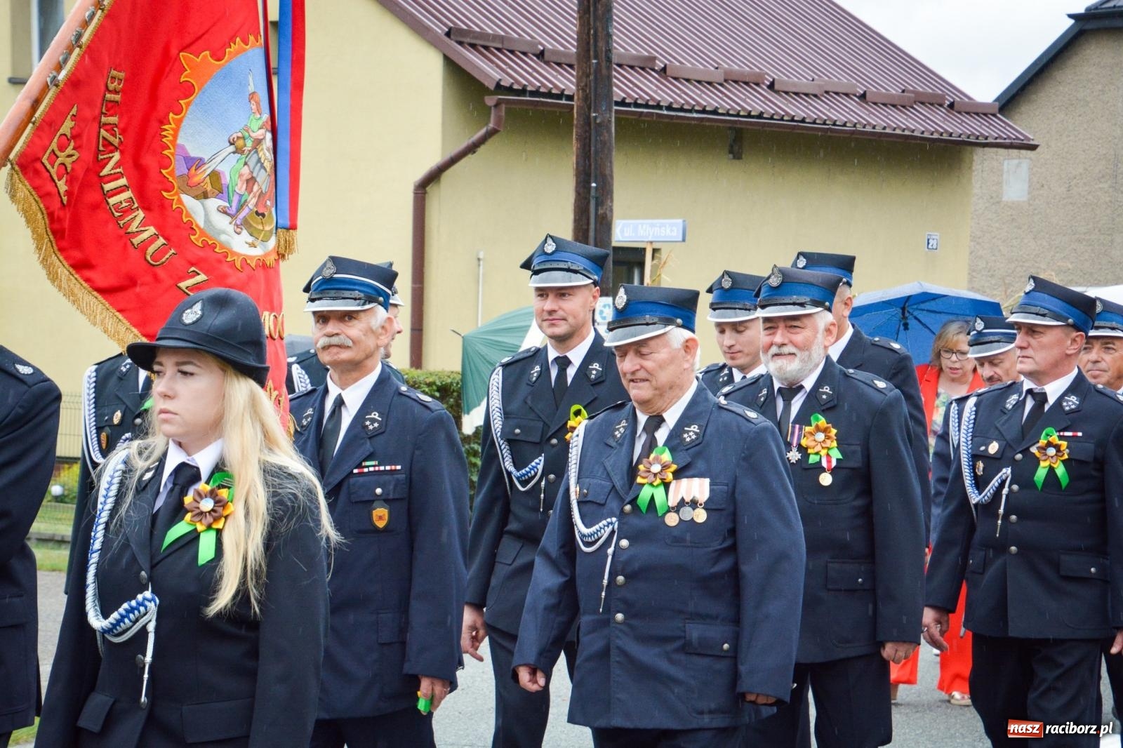 Zdjęcie w galerii na portalu naszraciborz.pl: Siedliska świętują dożynki gminno-powiatowe. Korowód, koncerty i Bitwa smaków [FOTO i WIDEO] wiadomości z regionu