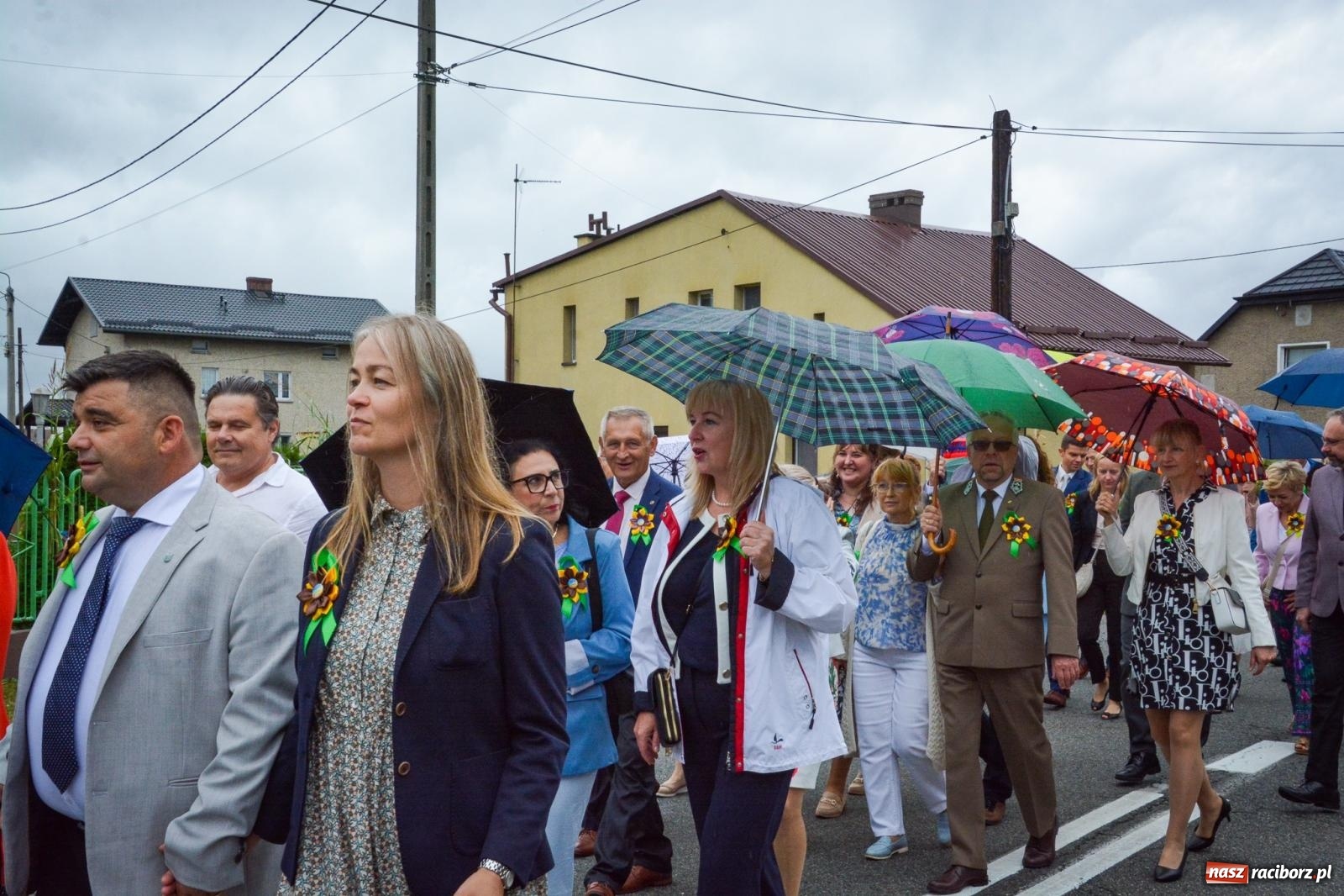 Zdjęcie w galerii na portalu naszraciborz.pl: Siedliska świętują dożynki gminno-powiatowe. Korowód, koncerty i Bitwa smaków [FOTO i WIDEO] wiadomości z regionu