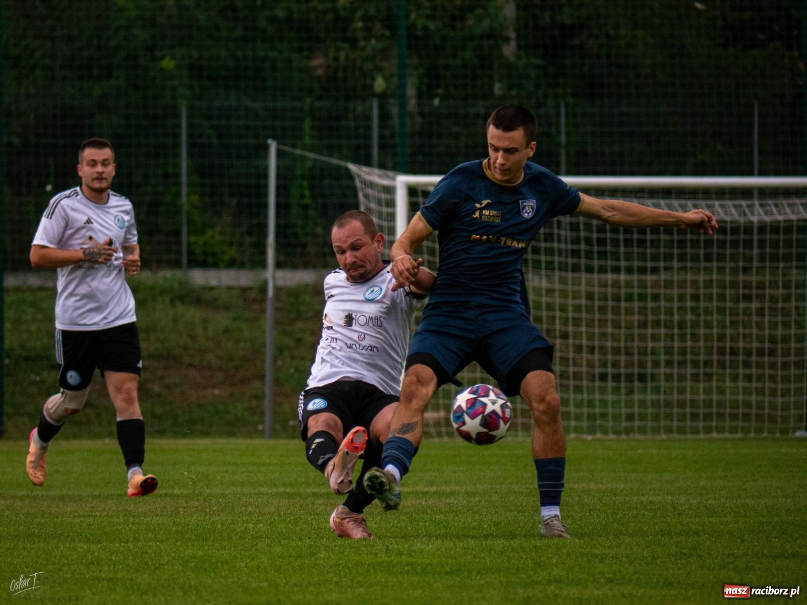 Zdjęcie w galerii na portalu naszraciborz.pl: Klasa okręgowa: Emocjonujące starcie w Nędzy [FOTO] wiadomości z regionu