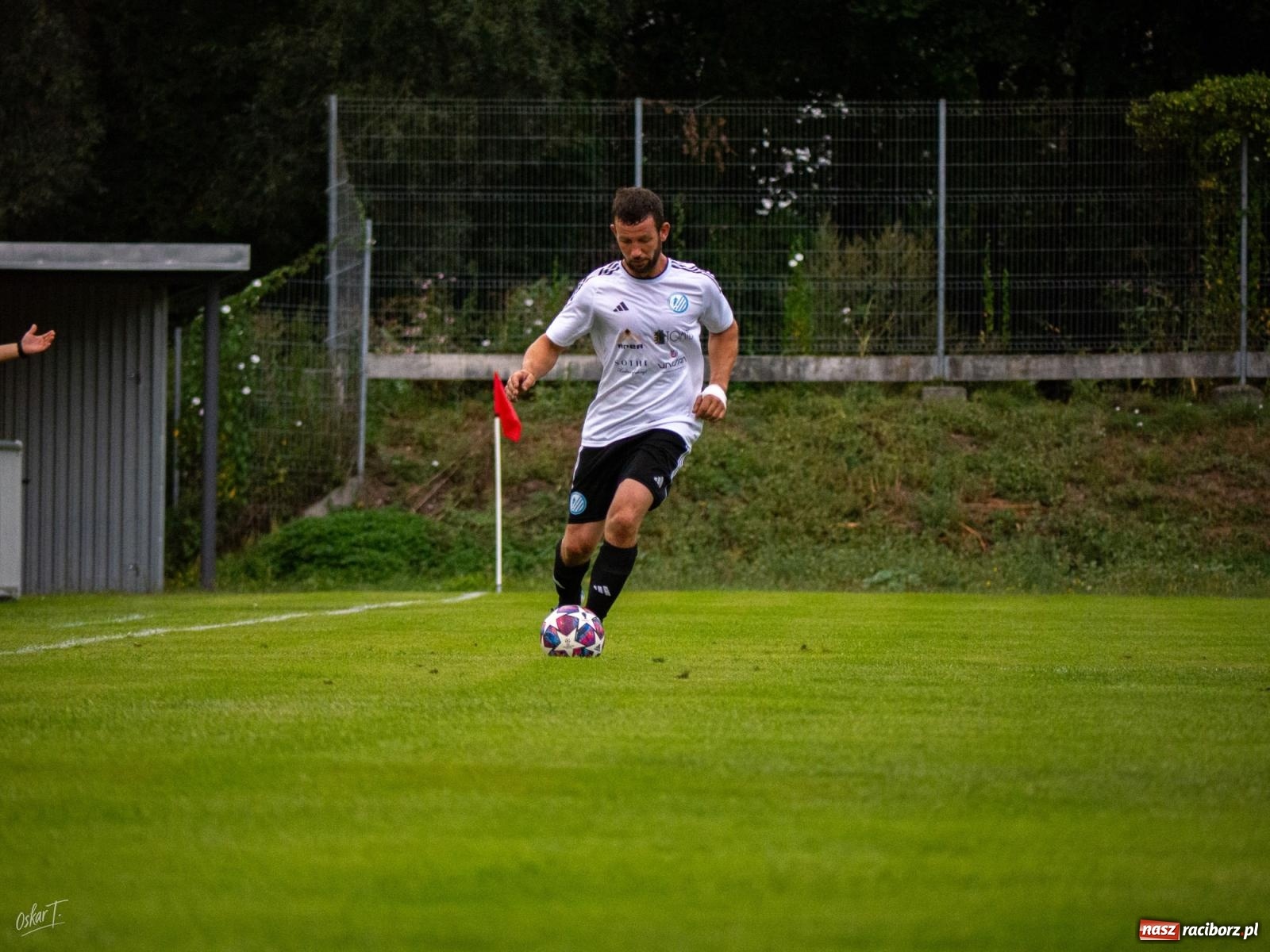 Zdjęcie w galerii na portalu naszraciborz.pl: Klasa okręgowa: Emocjonujące starcie w Nędzy [FOTO] wiadomości z regionu