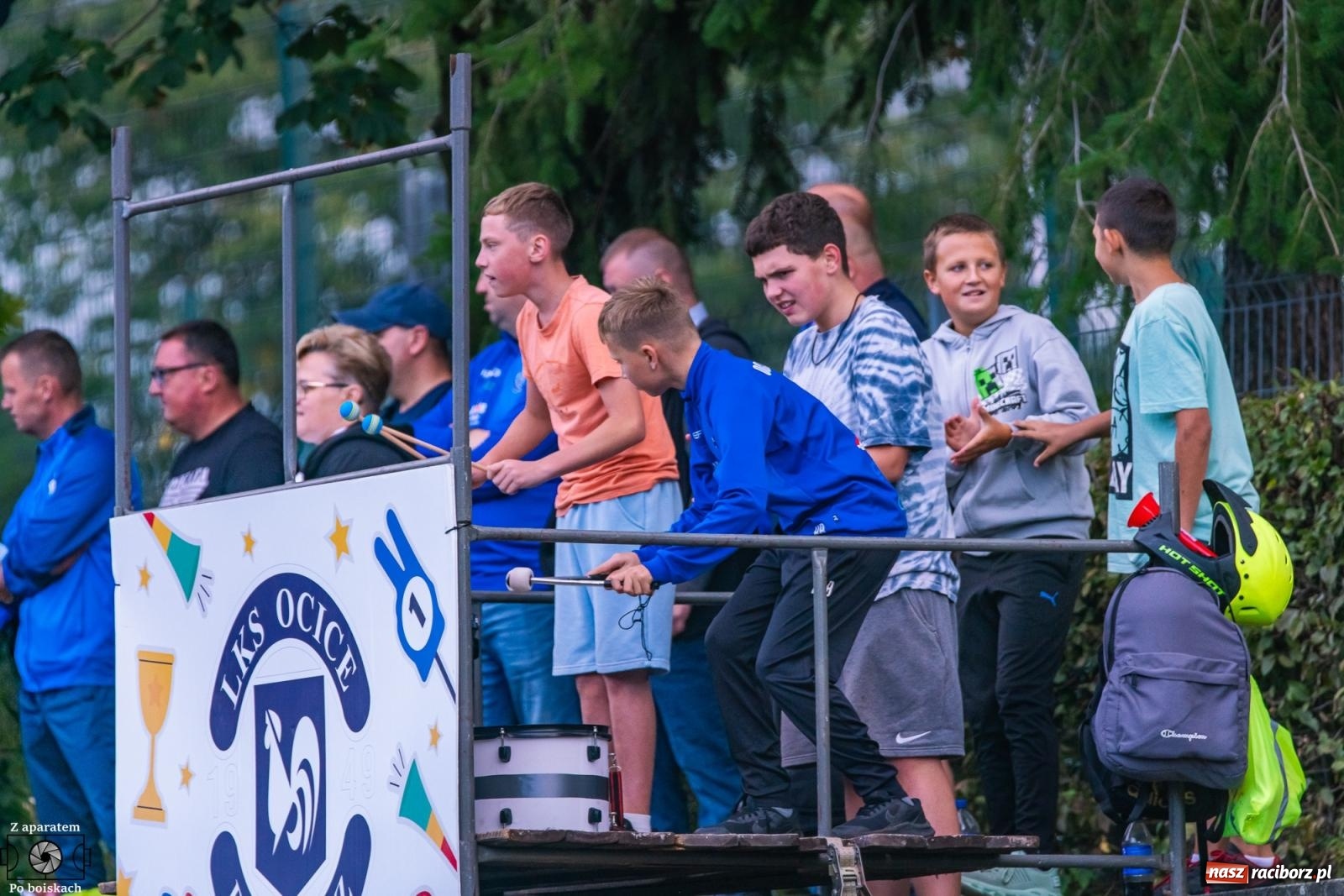 Zdjęcie w galerii na portalu naszraciborz.pl: B klasa: Lokomotywa z Tuwima rozjechała Brzezie [FOTO] wiadomości z regionu