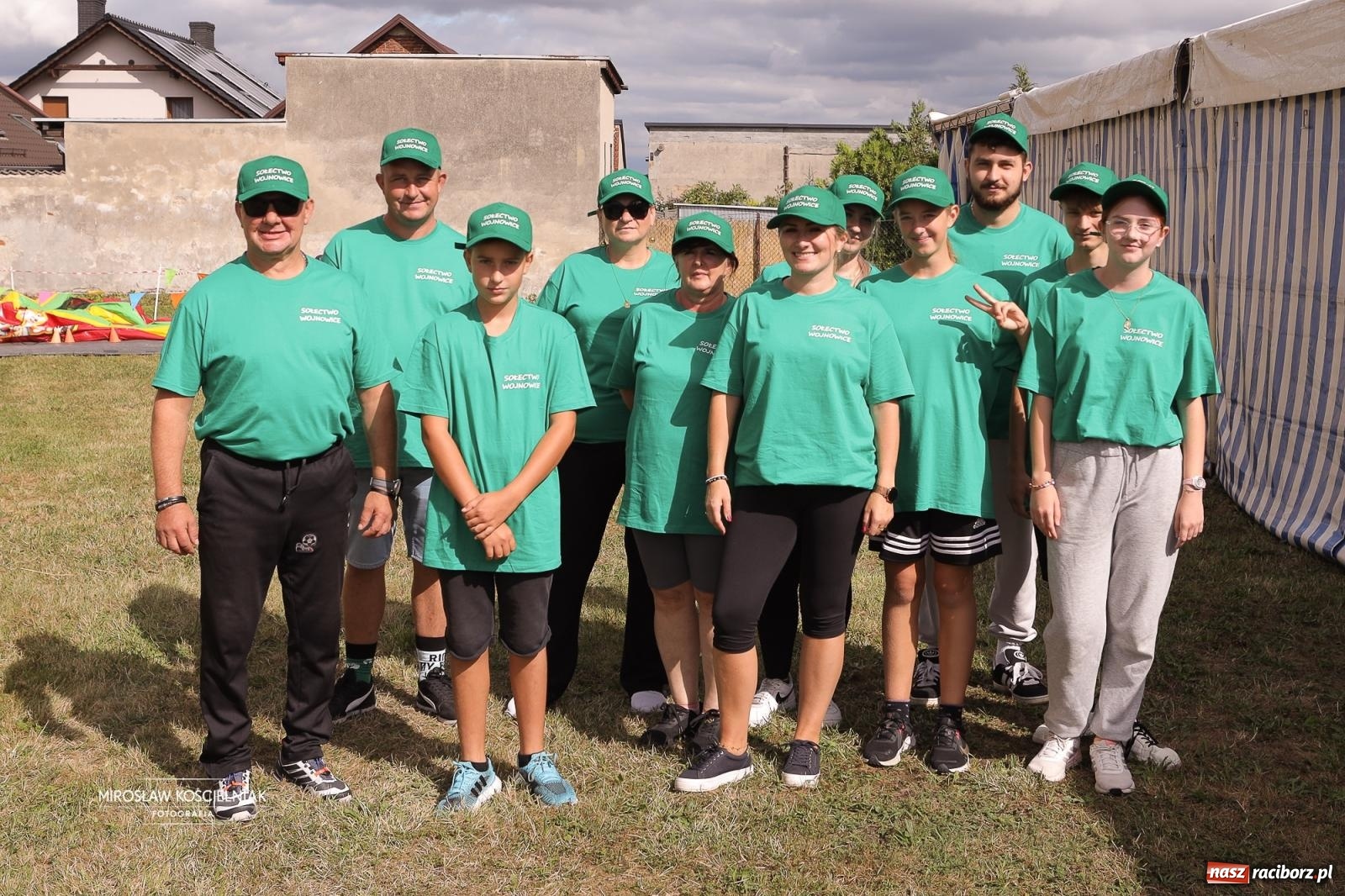 Zdjęcie w galerii na portalu naszraciborz.pl: Turniej sołectw w Krzanowicach: sportowa rywalizacja i integracja ponad granicami wiadomości z regionu