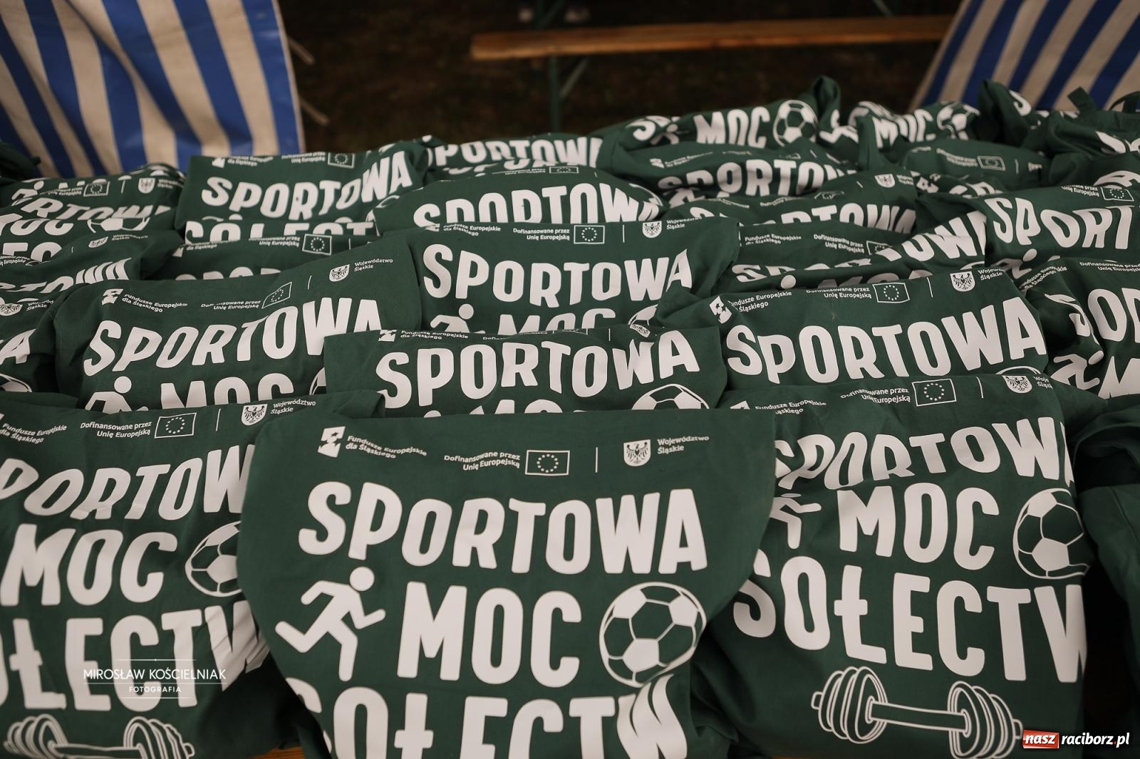 Zdjęcie w galerii na portalu naszraciborz.pl: Turniej sołectw w Krzanowicach: sportowa rywalizacja i integracja ponad granicami wiadomości z regionu