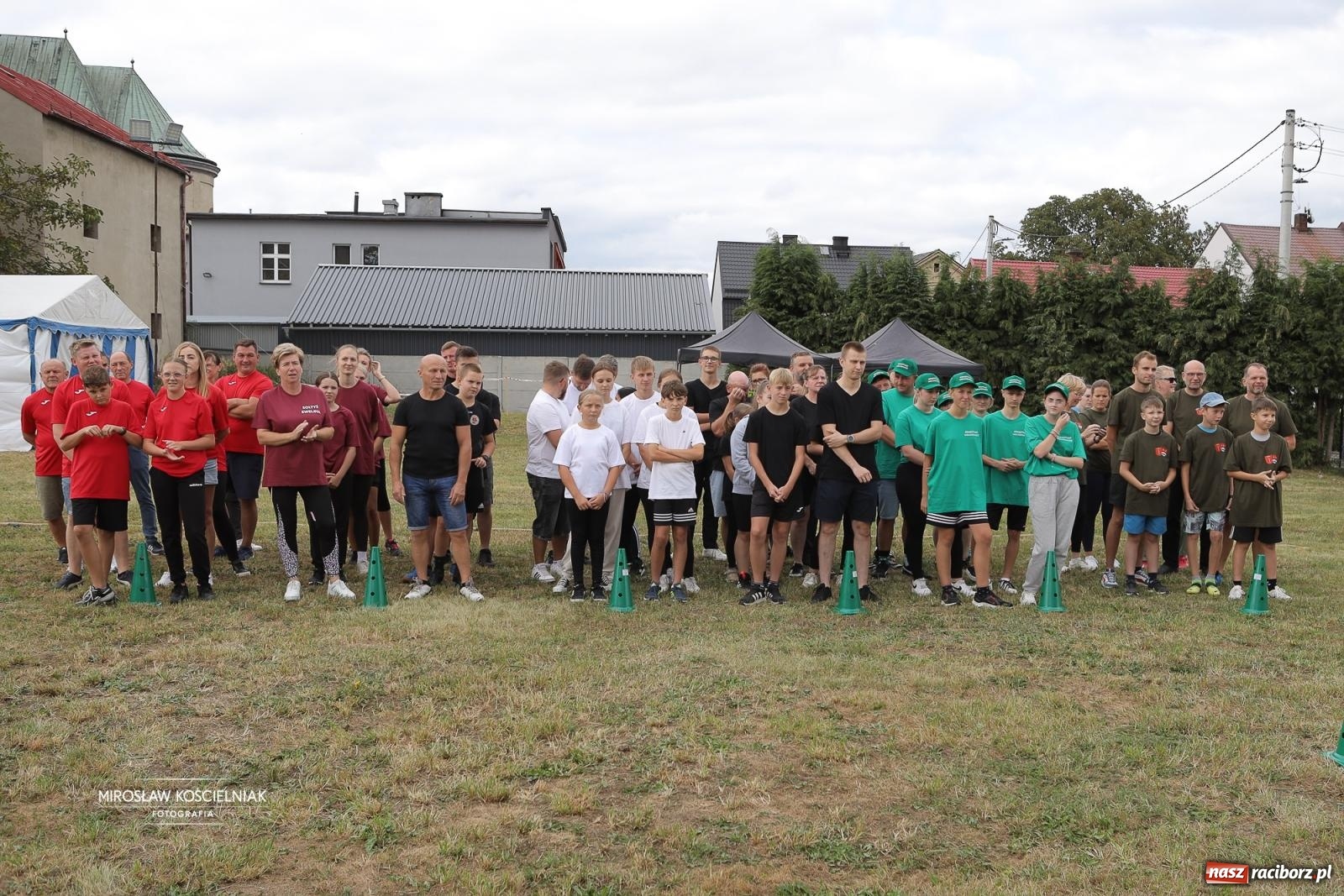 Zdjęcie w galerii na portalu naszraciborz.pl: Turniej sołectw w Krzanowicach: sportowa rywalizacja i integracja ponad granicami wiadomości z regionu