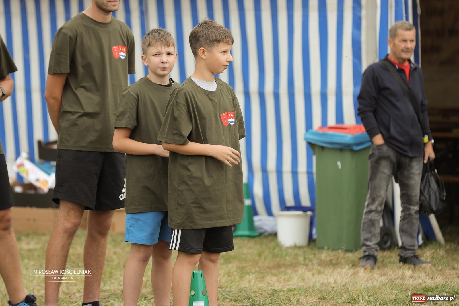 Zdjęcie w galerii na portalu naszraciborz.pl: Turniej sołectw w Krzanowicach: sportowa rywalizacja i integracja ponad granicami wiadomości z regionu
