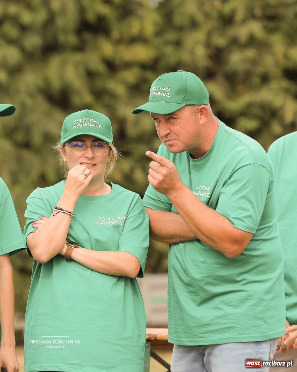 Zdjęcie w galerii na portalu naszraciborz.pl: Turniej sołectw w Krzanowicach: sportowa rywalizacja i integracja ponad granicami wiadomości z regionu