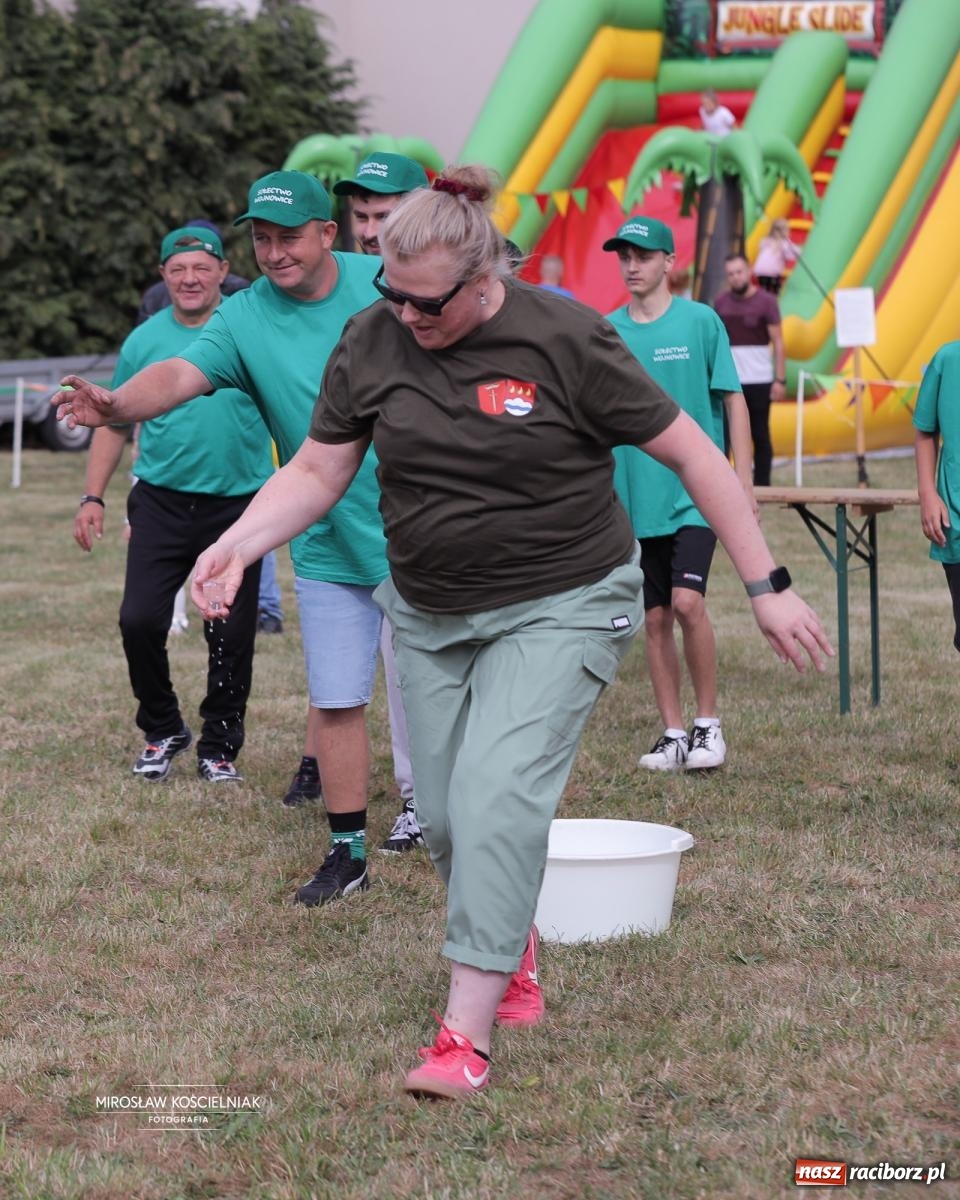 Zdjęcie w galerii na portalu naszraciborz.pl: Turniej sołectw w Krzanowicach: sportowa rywalizacja i integracja ponad granicami wiadomości z regionu