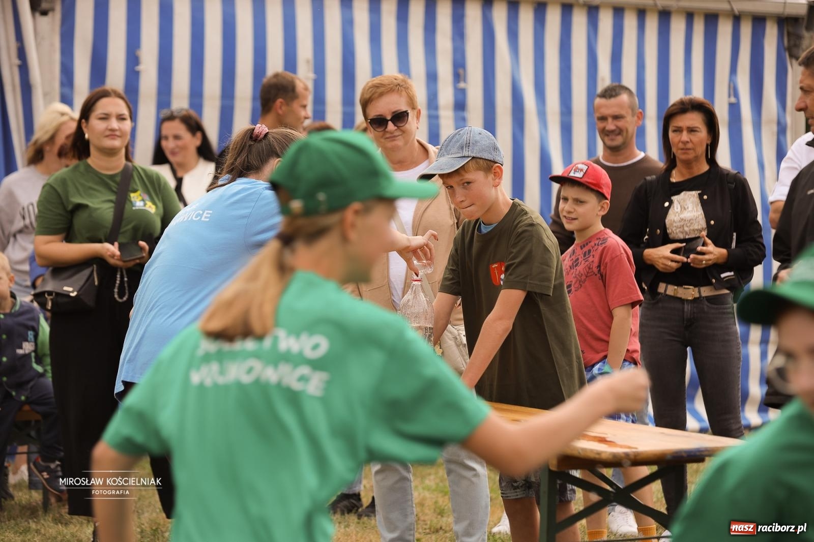 Zdjęcie w galerii na portalu naszraciborz.pl: Turniej sołectw w Krzanowicach: sportowa rywalizacja i integracja ponad granicami wiadomości z regionu