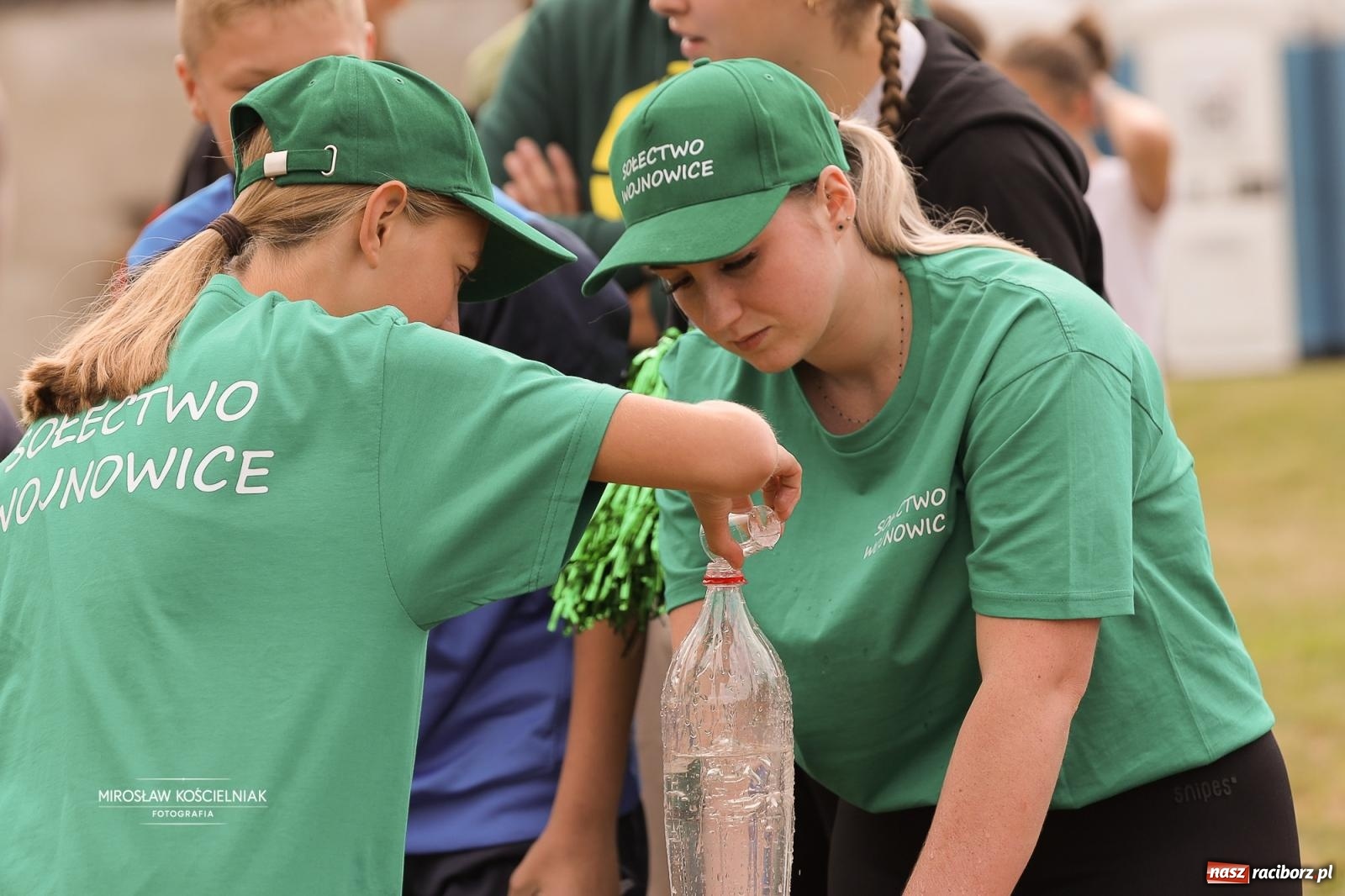 Zdjęcie w galerii na portalu naszraciborz.pl: Turniej sołectw w Krzanowicach: sportowa rywalizacja i integracja ponad granicami wiadomości z regionu