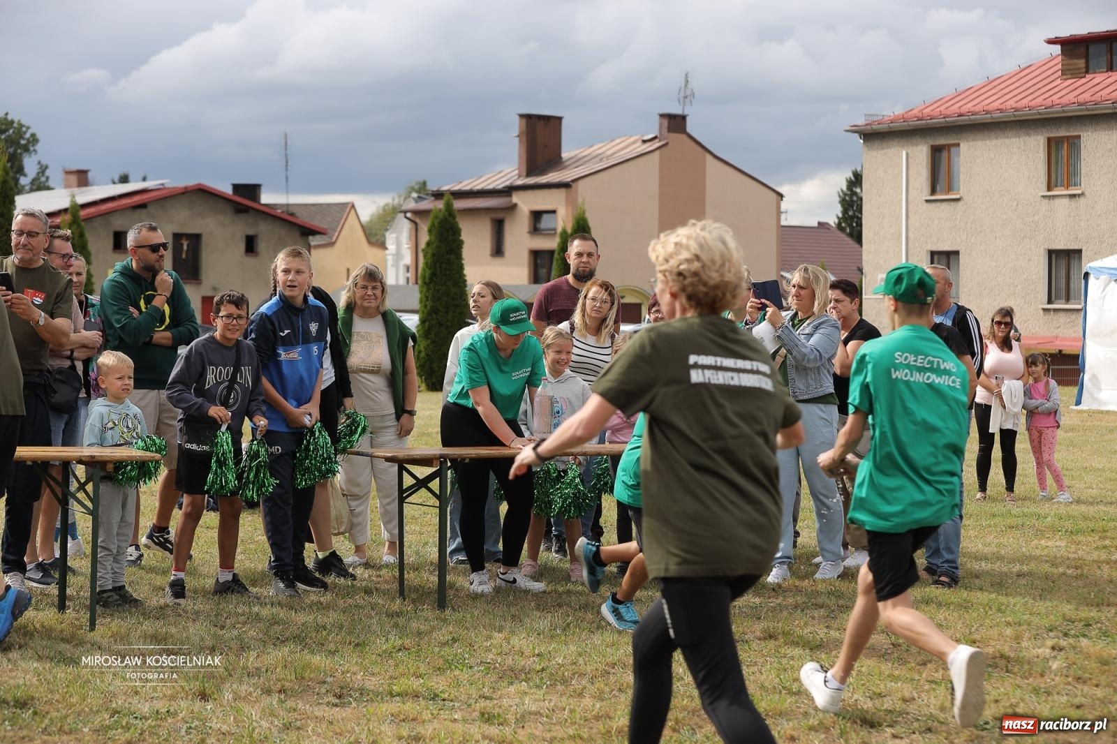 Zdjęcie w galerii na portalu naszraciborz.pl: Turniej sołectw w Krzanowicach: sportowa rywalizacja i integracja ponad granicami wiadomości z regionu