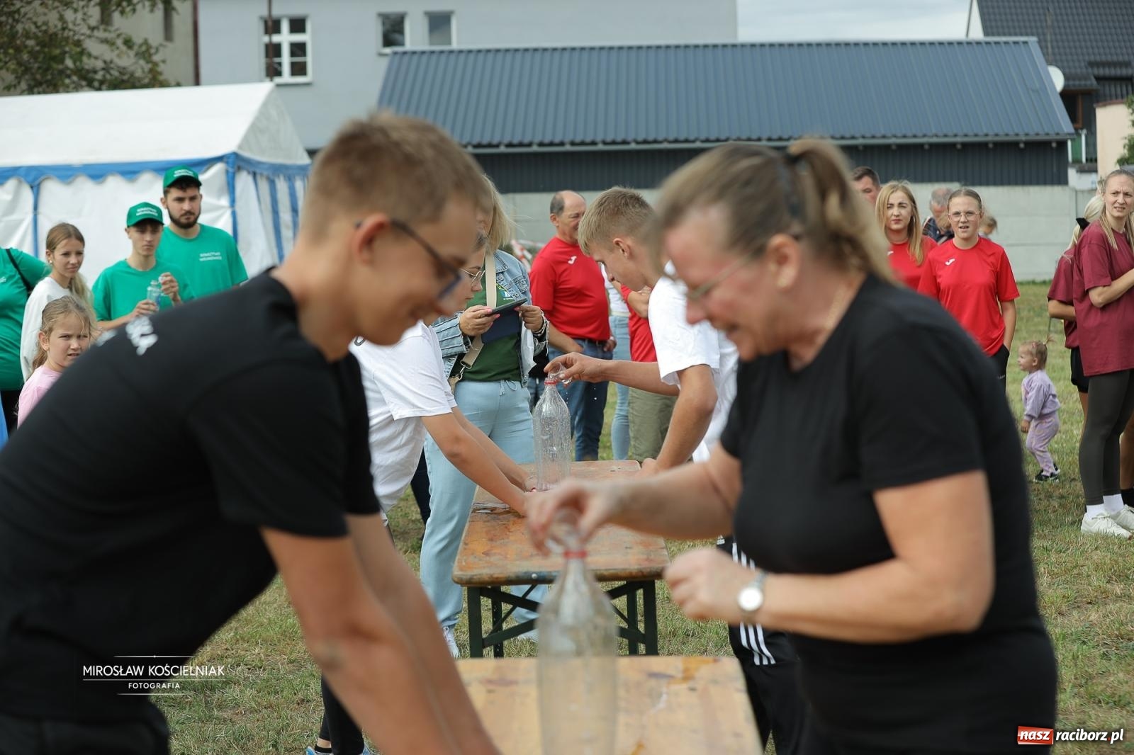 Zdjęcie w galerii na portalu naszraciborz.pl: Turniej sołectw w Krzanowicach: sportowa rywalizacja i integracja ponad granicami wiadomości z regionu