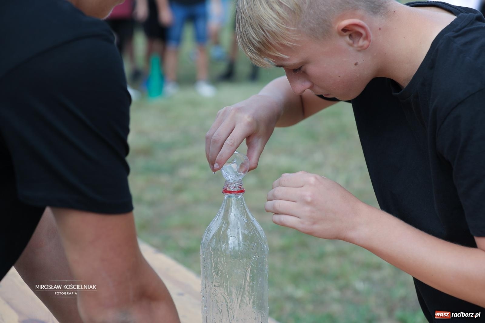 Zdjęcie w galerii na portalu naszraciborz.pl: Turniej sołectw w Krzanowicach: sportowa rywalizacja i integracja ponad granicami wiadomości z regionu