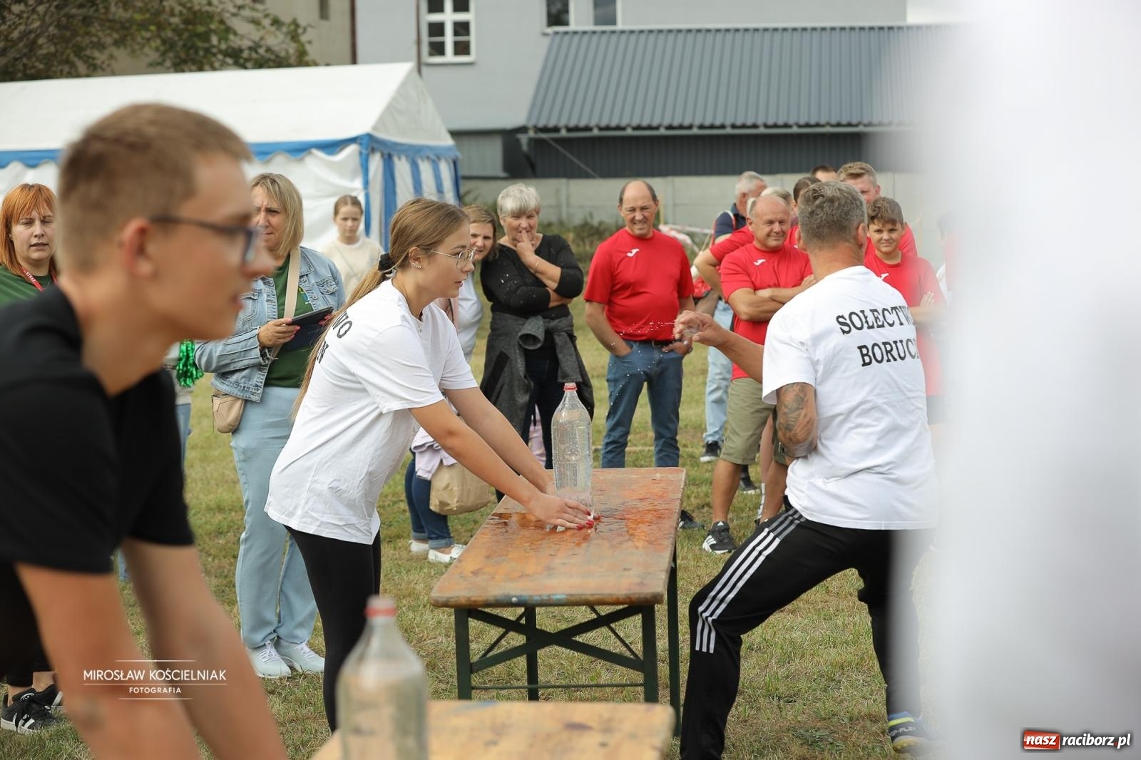 Zdjęcie w galerii na portalu naszraciborz.pl: Turniej sołectw w Krzanowicach: sportowa rywalizacja i integracja ponad granicami wiadomości z regionu