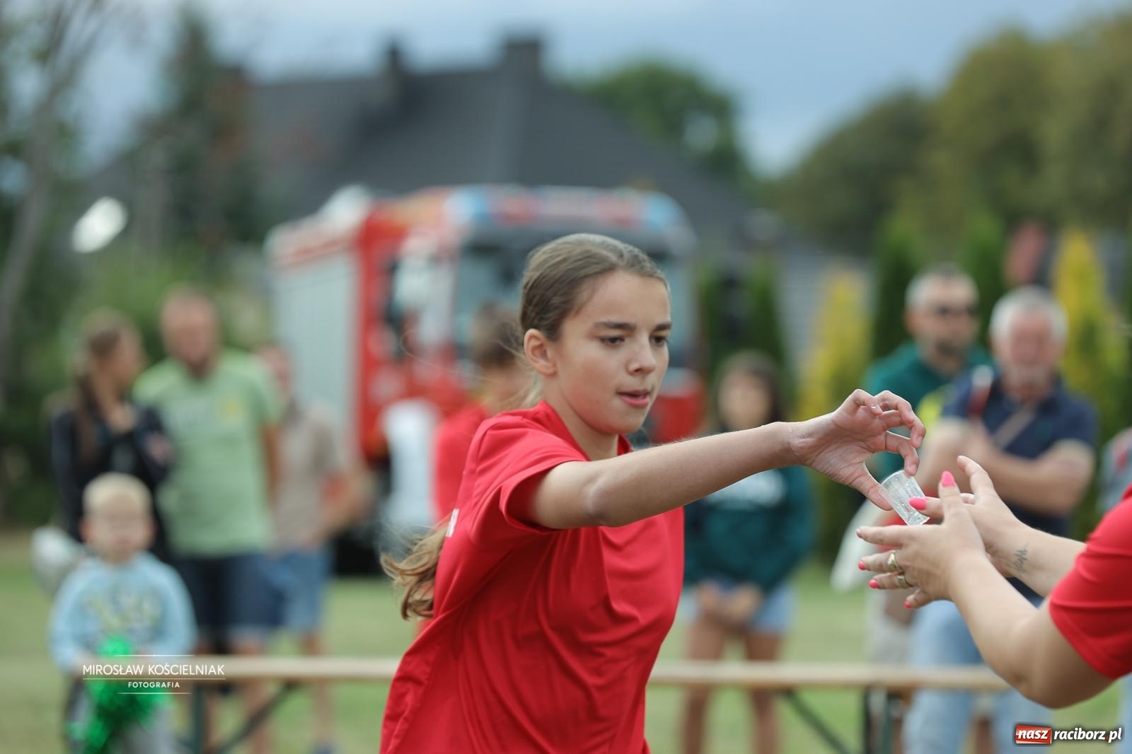 Zdjęcie w galerii na portalu naszraciborz.pl: Turniej sołectw w Krzanowicach: sportowa rywalizacja i integracja ponad granicami wiadomości z regionu
