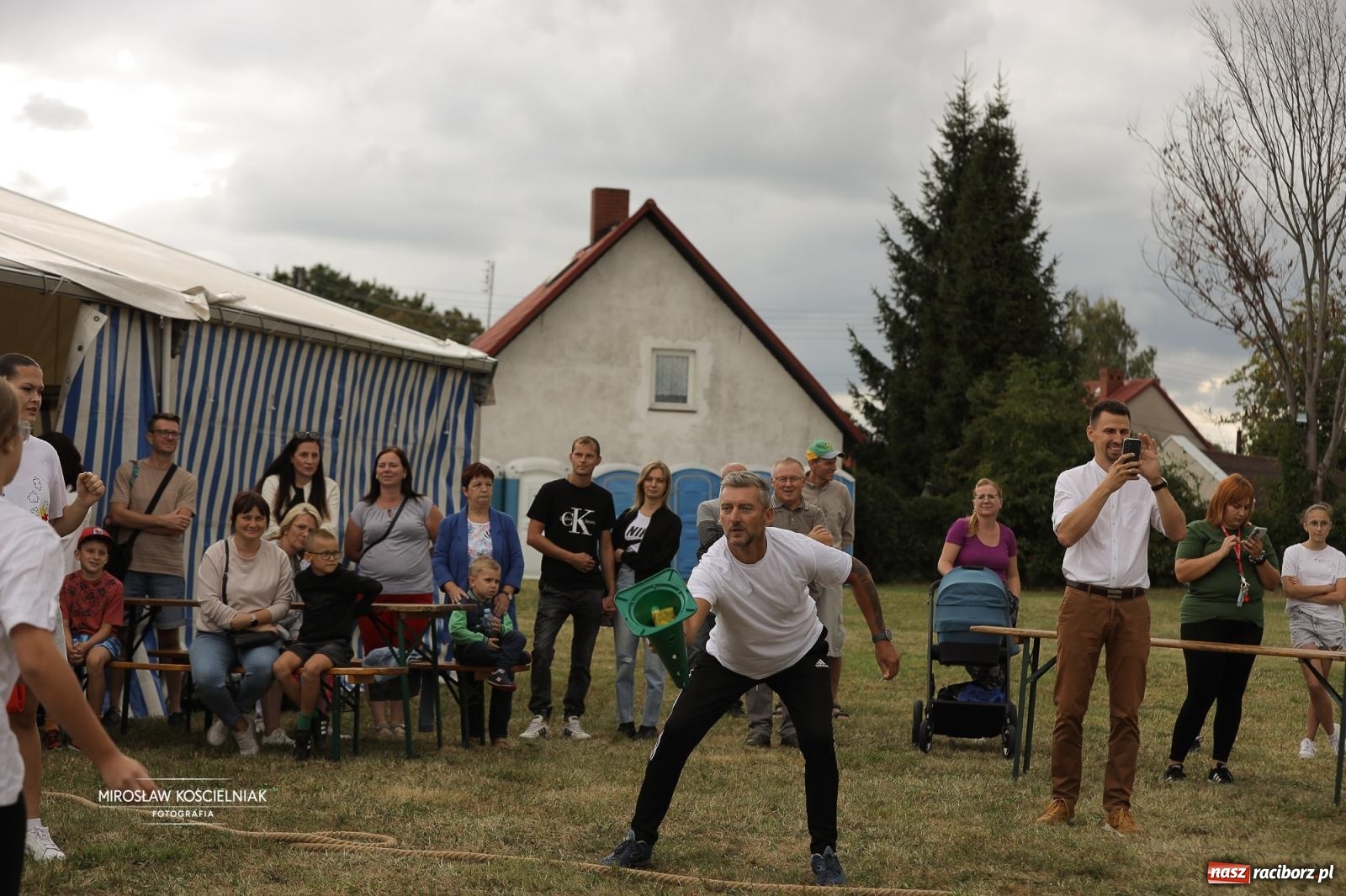 Zdjęcie w galerii na portalu naszraciborz.pl: Turniej sołectw w Krzanowicach: sportowa rywalizacja i integracja ponad granicami wiadomości z regionu