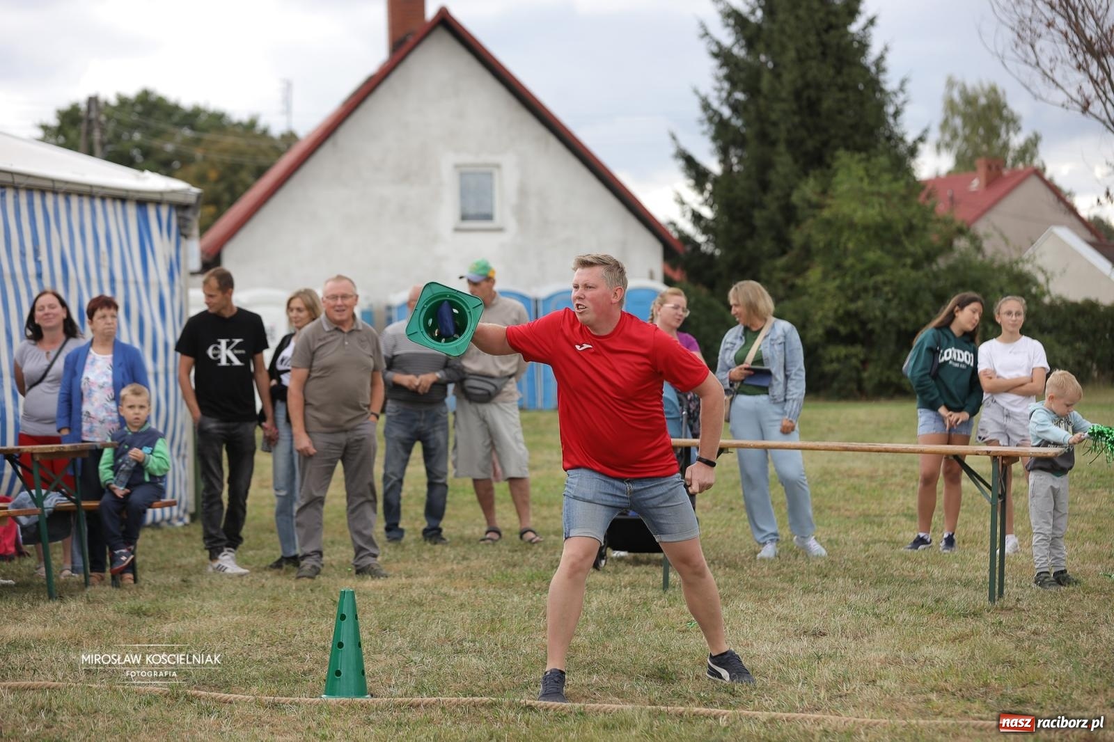 Zdjęcie w galerii na portalu naszraciborz.pl: Turniej sołectw w Krzanowicach: sportowa rywalizacja i integracja ponad granicami wiadomości z regionu