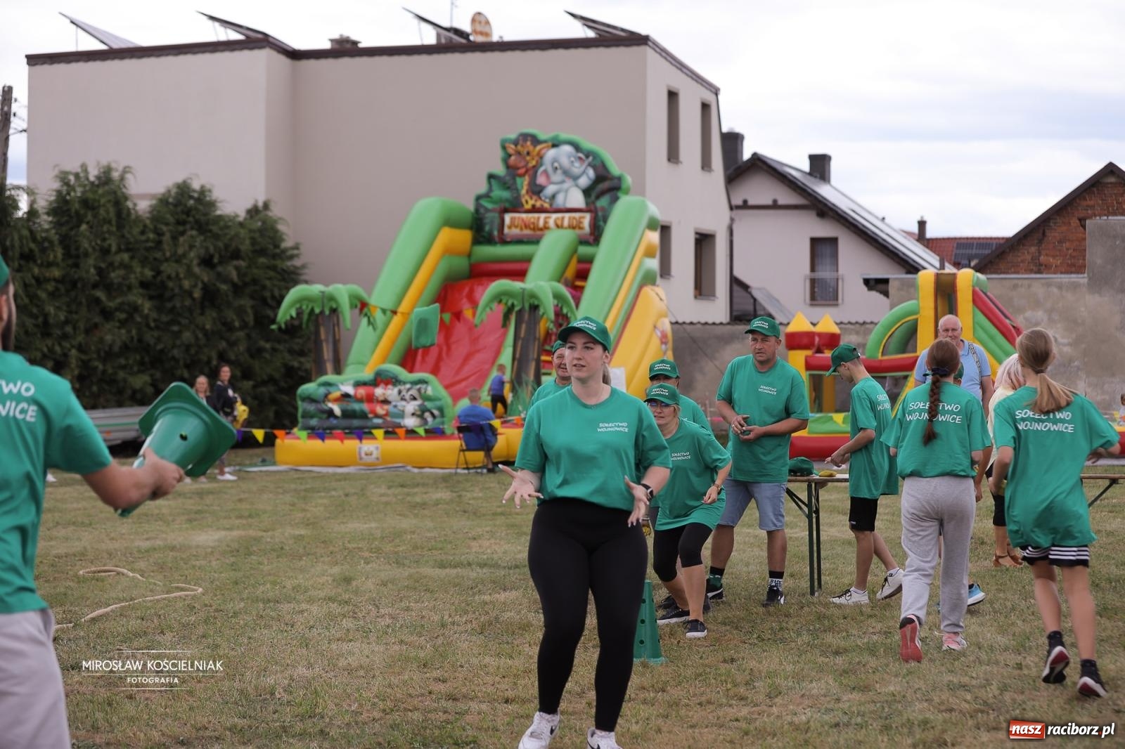 Zdjęcie w galerii na portalu naszraciborz.pl: Turniej sołectw w Krzanowicach: sportowa rywalizacja i integracja ponad granicami wiadomości z regionu