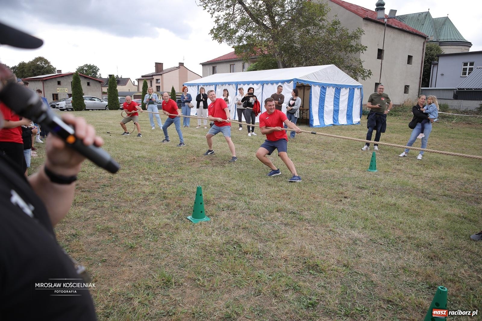 Zdjęcie w galerii na portalu naszraciborz.pl: Turniej sołectw w Krzanowicach: sportowa rywalizacja i integracja ponad granicami wiadomości z regionu