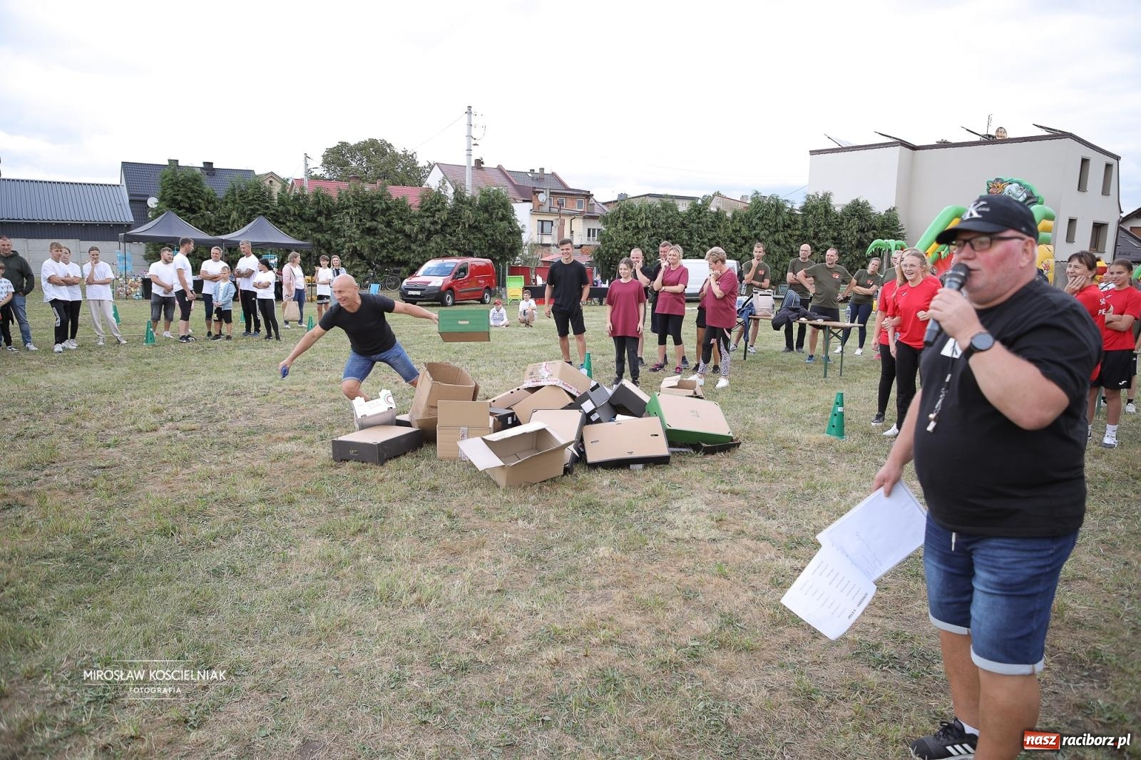 Zdjęcie w galerii na portalu naszraciborz.pl: Turniej sołectw w Krzanowicach: sportowa rywalizacja i integracja ponad granicami wiadomości z regionu