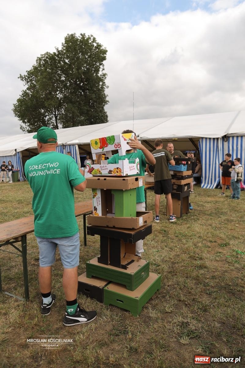 Zdjęcie w galerii na portalu naszraciborz.pl: Turniej sołectw w Krzanowicach: sportowa rywalizacja i integracja ponad granicami wiadomości z regionu