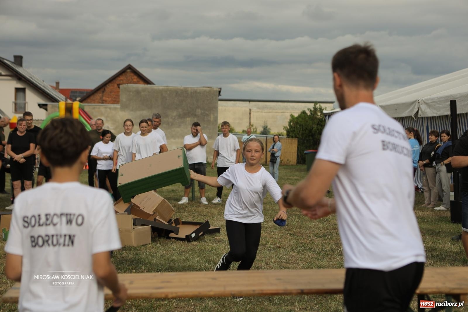 Zdjęcie w galerii na portalu naszraciborz.pl: Turniej sołectw w Krzanowicach: sportowa rywalizacja i integracja ponad granicami wiadomości z regionu