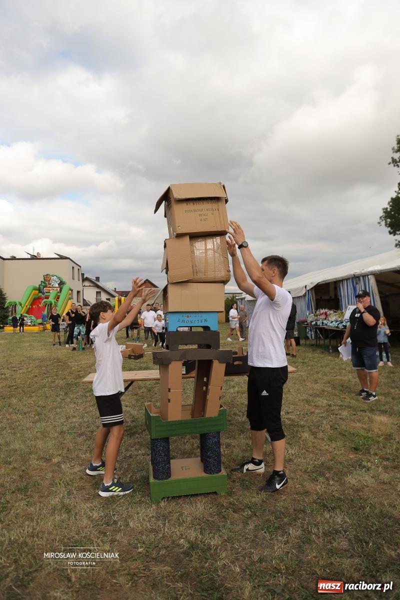 Zdjęcie w galerii na portalu naszraciborz.pl: Turniej sołectw w Krzanowicach: sportowa rywalizacja i integracja ponad granicami wiadomości z regionu