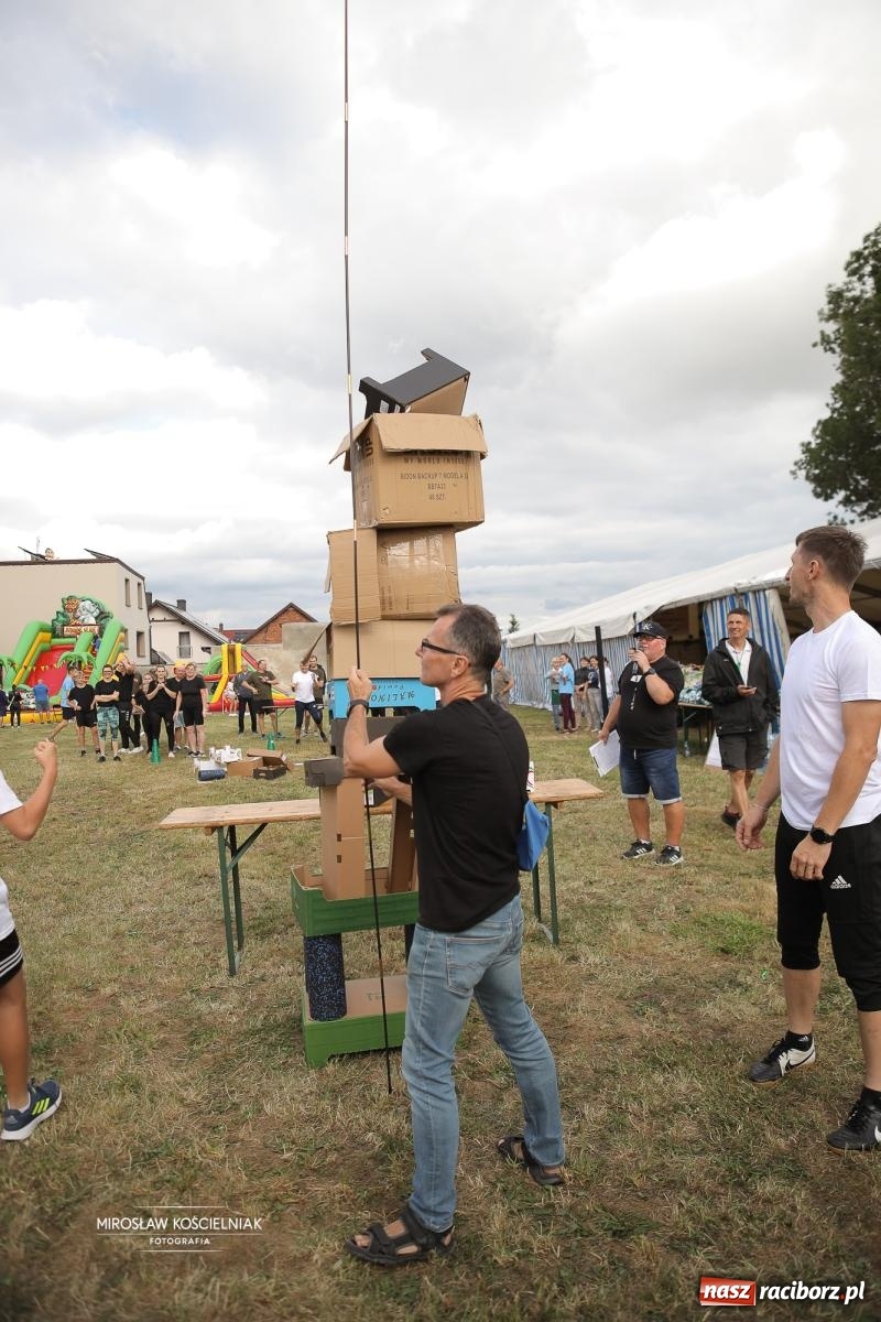 Zdjęcie w galerii na portalu naszraciborz.pl: Turniej sołectw w Krzanowicach: sportowa rywalizacja i integracja ponad granicami wiadomości z regionu