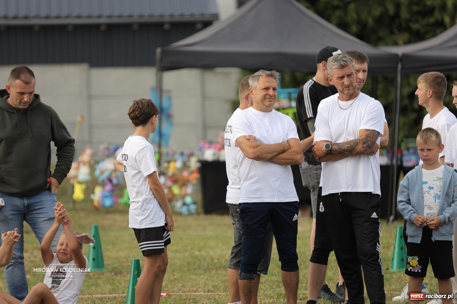 Zdjęcie w galerii na portalu naszraciborz.pl: Turniej sołectw w Krzanowicach: sportowa rywalizacja i integracja ponad granicami wiadomości z regionu