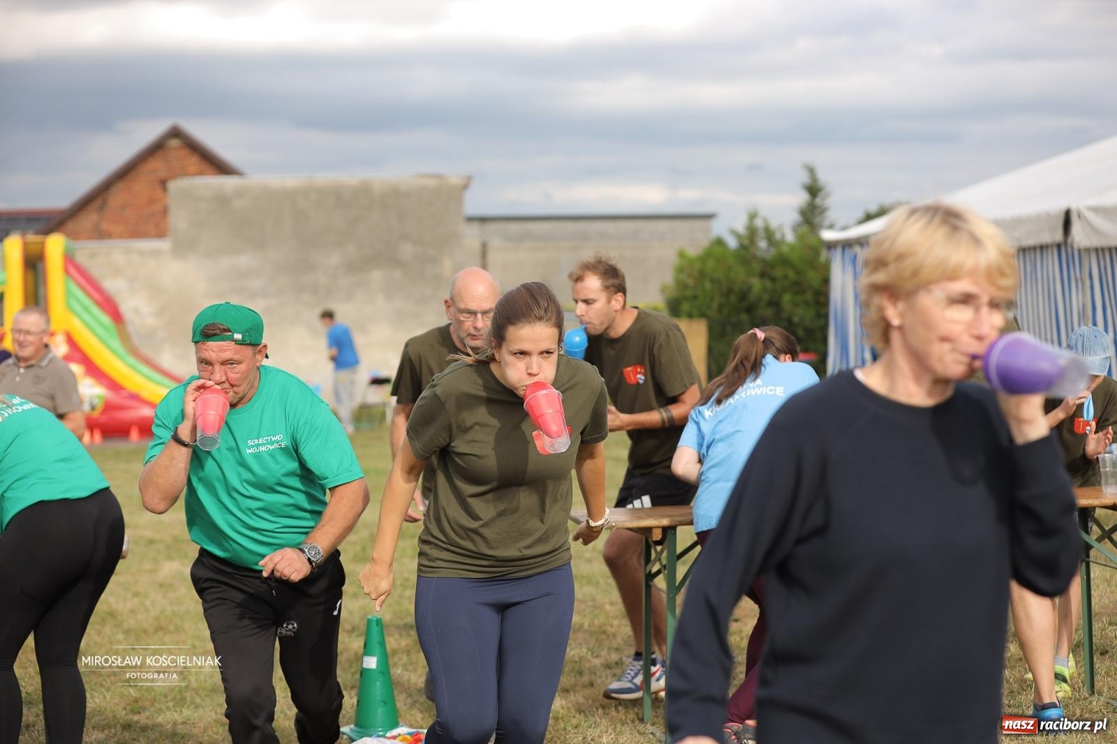 Zdjęcie w galerii na portalu naszraciborz.pl: Turniej sołectw w Krzanowicach: sportowa rywalizacja i integracja ponad granicami wiadomości z regionu