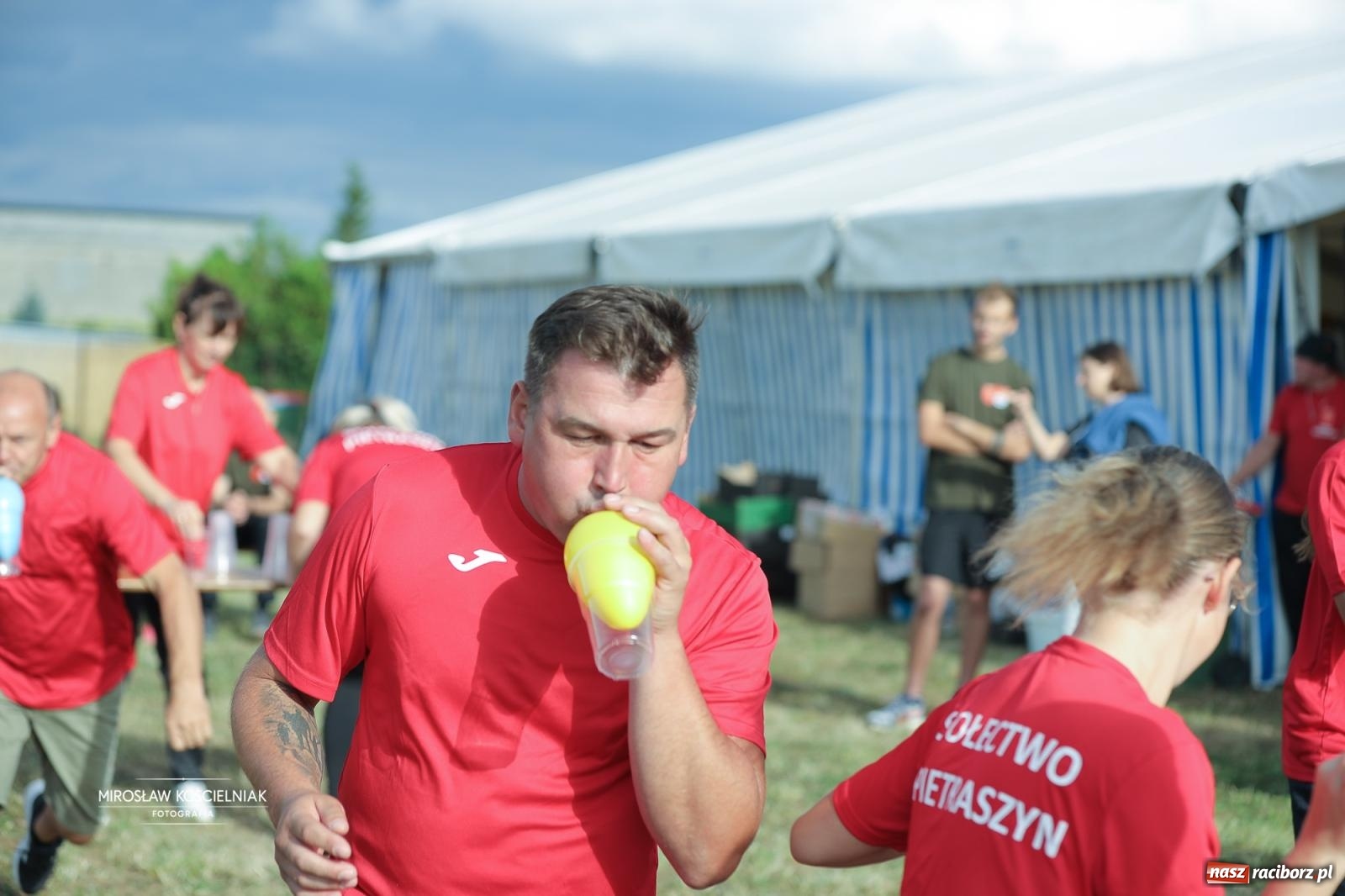 Zdjęcie w galerii na portalu naszraciborz.pl: Turniej sołectw w Krzanowicach: sportowa rywalizacja i integracja ponad granicami wiadomości z regionu