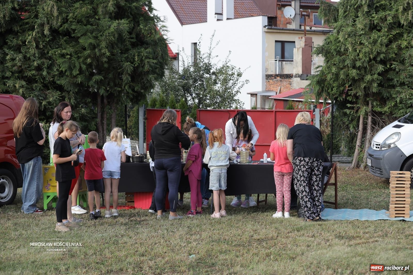 Zdjęcie w galerii na portalu naszraciborz.pl: Turniej sołectw w Krzanowicach: sportowa rywalizacja i integracja ponad granicami wiadomości z regionu