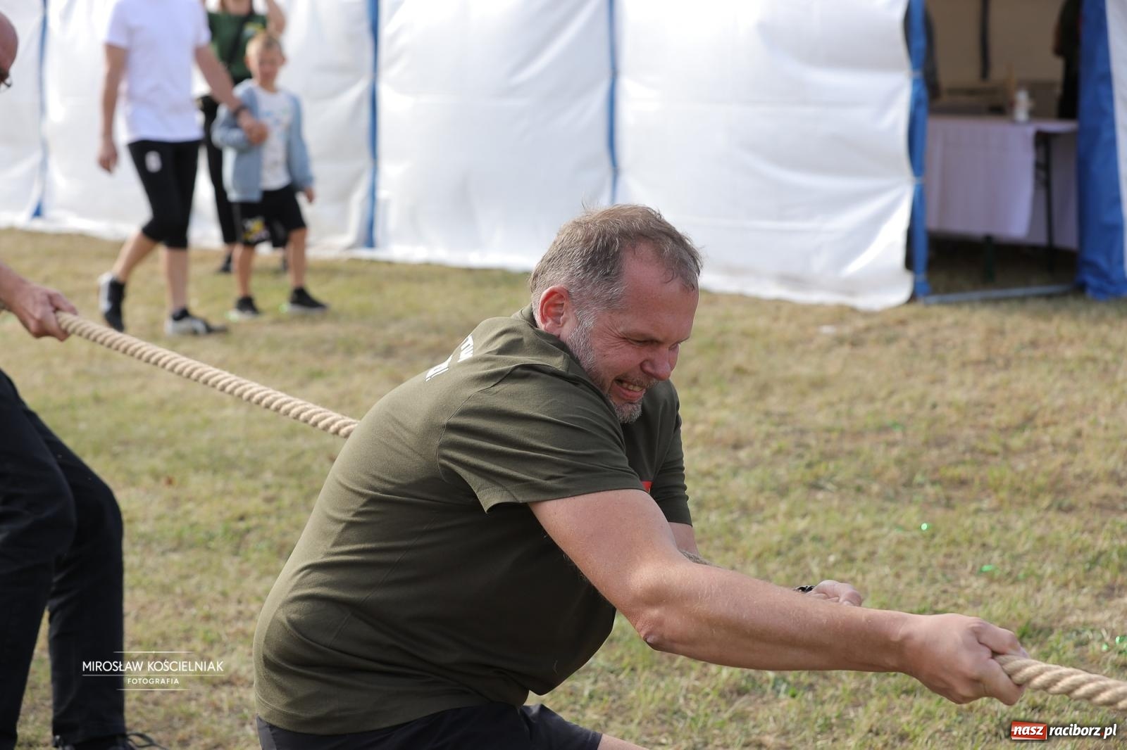 Zdjęcie w galerii na portalu naszraciborz.pl: Turniej sołectw w Krzanowicach: sportowa rywalizacja i integracja ponad granicami wiadomości z regionu