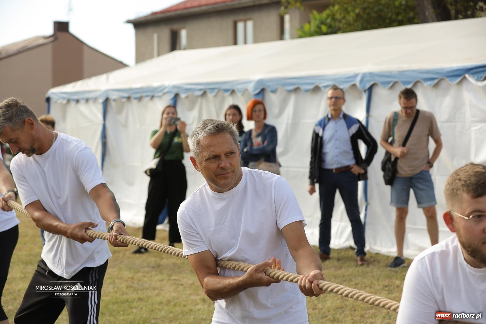 Zdjęcie w galerii na portalu naszraciborz.pl: Turniej sołectw w Krzanowicach: sportowa rywalizacja i integracja ponad granicami wiadomości z regionu