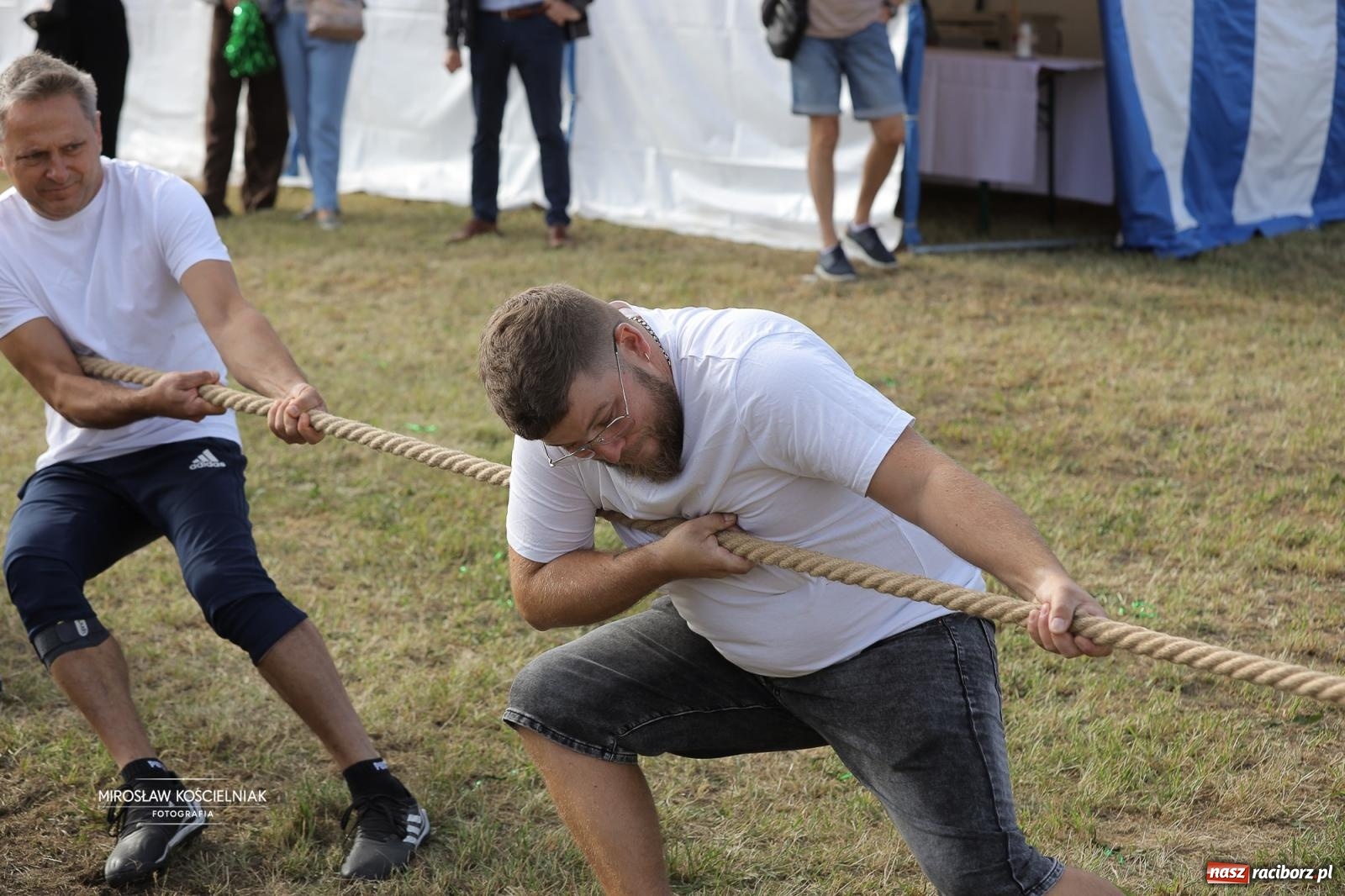 Zdjęcie w galerii na portalu naszraciborz.pl: Turniej sołectw w Krzanowicach: sportowa rywalizacja i integracja ponad granicami wiadomości z regionu
