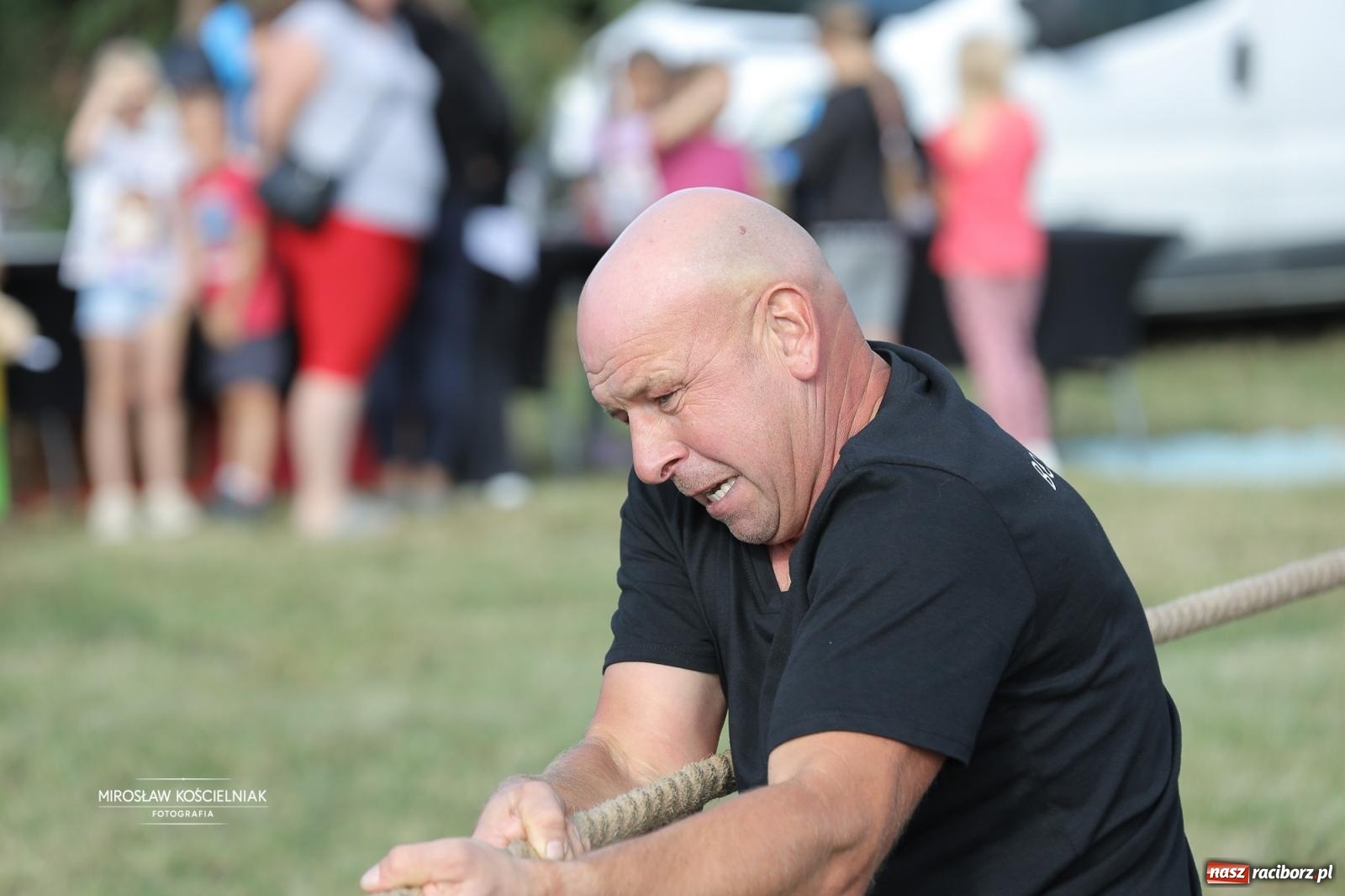 Zdjęcie w galerii na portalu naszraciborz.pl: Turniej sołectw w Krzanowicach: sportowa rywalizacja i integracja ponad granicami wiadomości z regionu