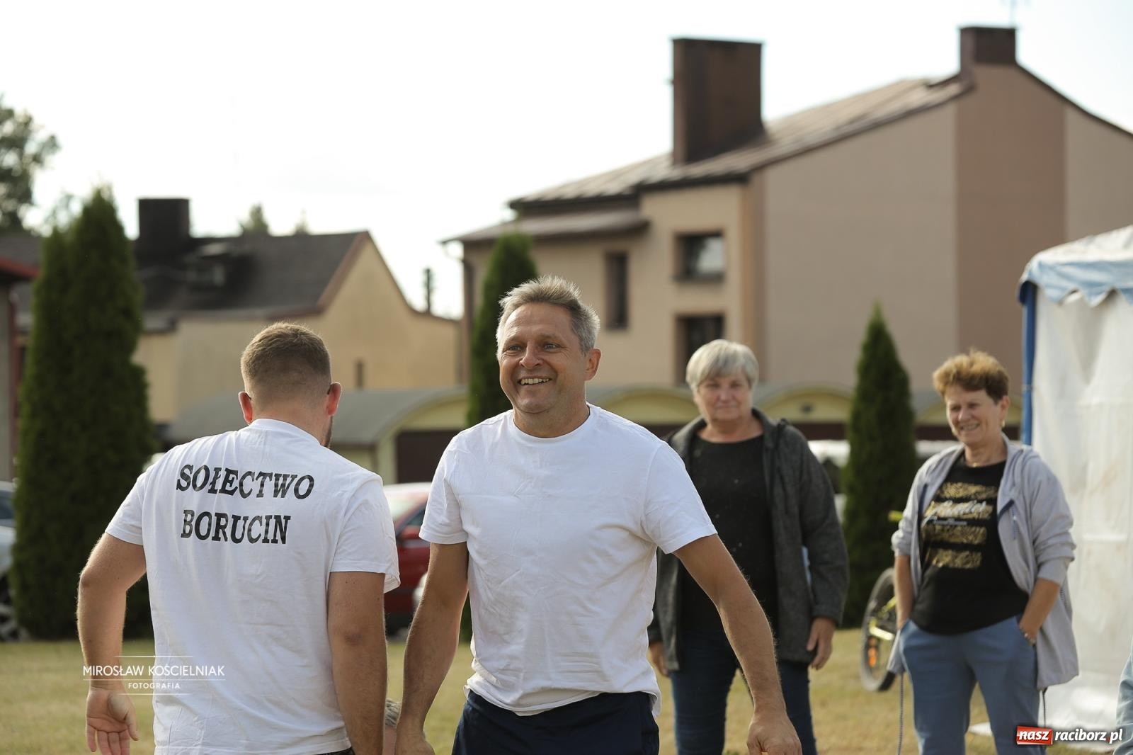 Zdjęcie w galerii na portalu naszraciborz.pl: Turniej sołectw w Krzanowicach: sportowa rywalizacja i integracja ponad granicami wiadomości z regionu