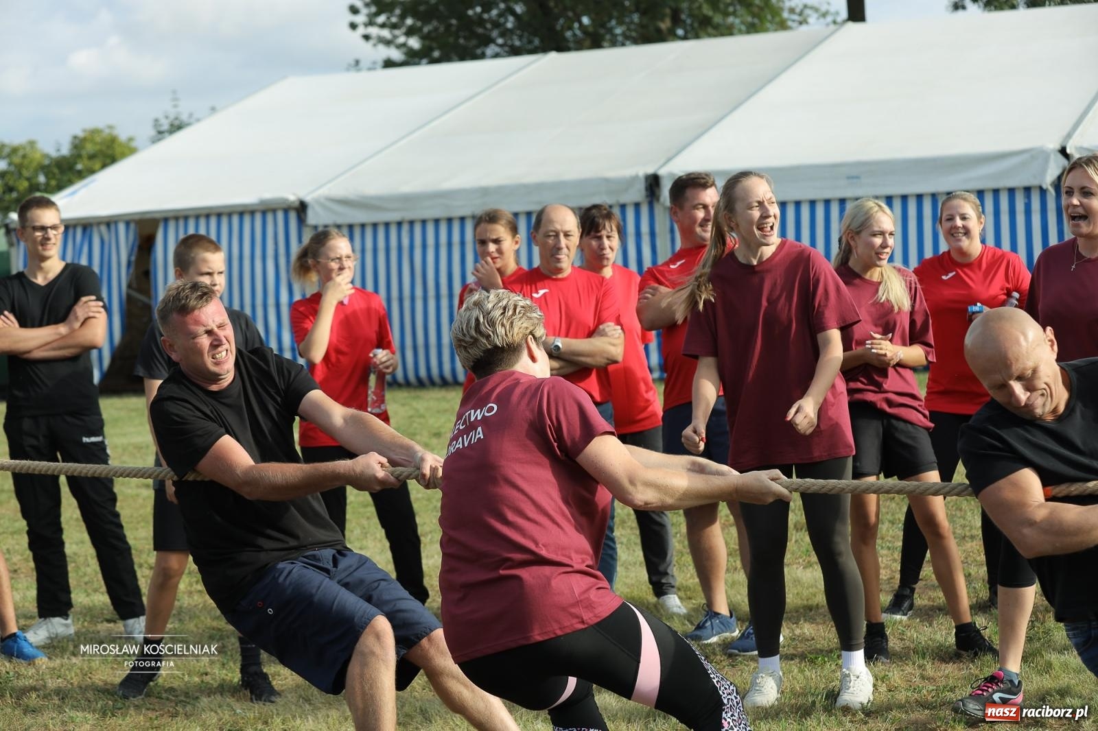Zdjęcie w galerii na portalu naszraciborz.pl: Turniej sołectw w Krzanowicach: sportowa rywalizacja i integracja ponad granicami wiadomości z regionu