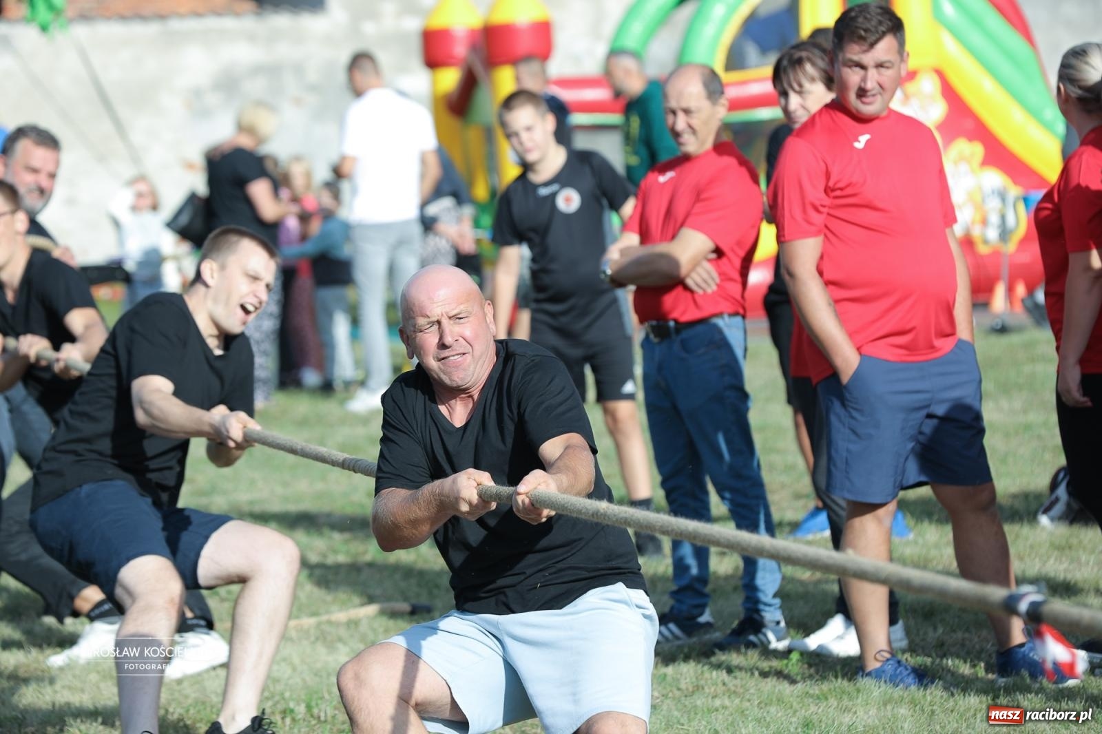 Zdjęcie w galerii na portalu naszraciborz.pl: Turniej sołectw w Krzanowicach: sportowa rywalizacja i integracja ponad granicami wiadomości z regionu