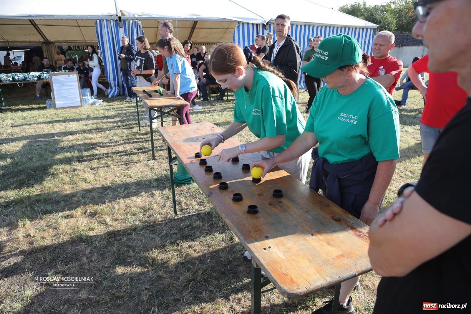 Zdjęcie w galerii na portalu naszraciborz.pl: Turniej sołectw w Krzanowicach: sportowa rywalizacja i integracja ponad granicami wiadomości z regionu