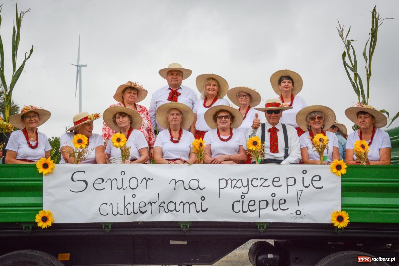 Zdjęcie w galerii na portalu naszraciborz.pl: Dożynki gminne w Pawłowie – najdłużej trwający korowód w powiecie [FOTO i WIDEO] wiadomości z regionu