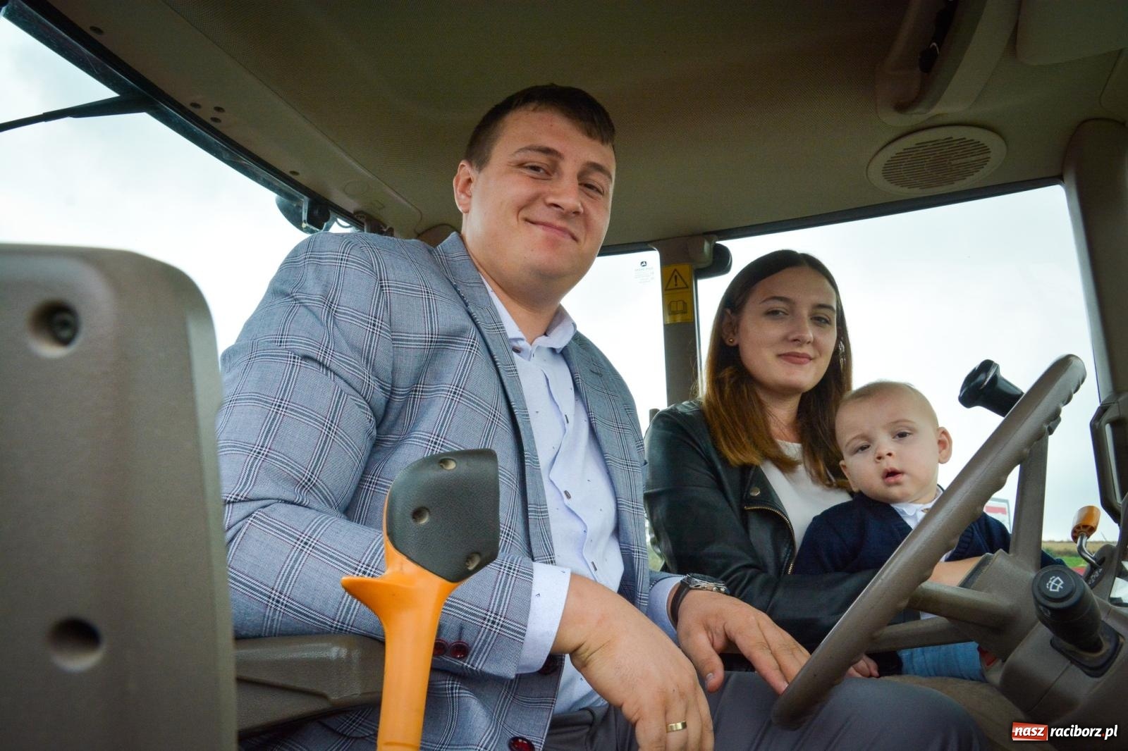 Zdjęcie w galerii na portalu naszraciborz.pl: Dożynki gminne w Pawłowie – najdłużej trwający korowód w powiecie [FOTO i WIDEO] wiadomości z regionu